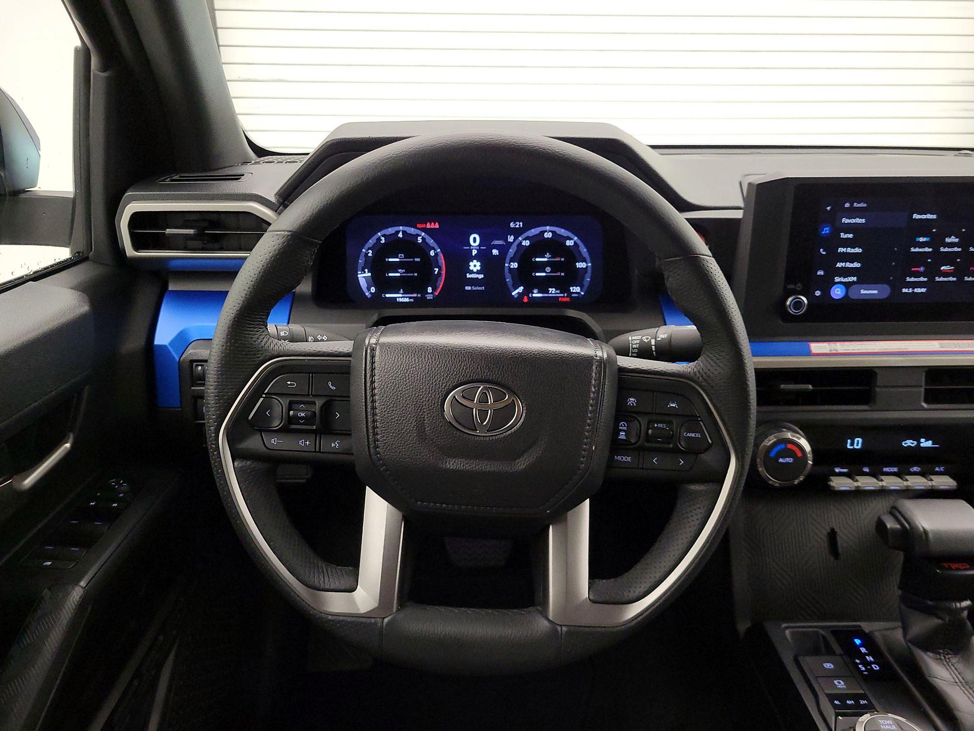 Thumbnail: 2025 Toyota Tacoma - 10