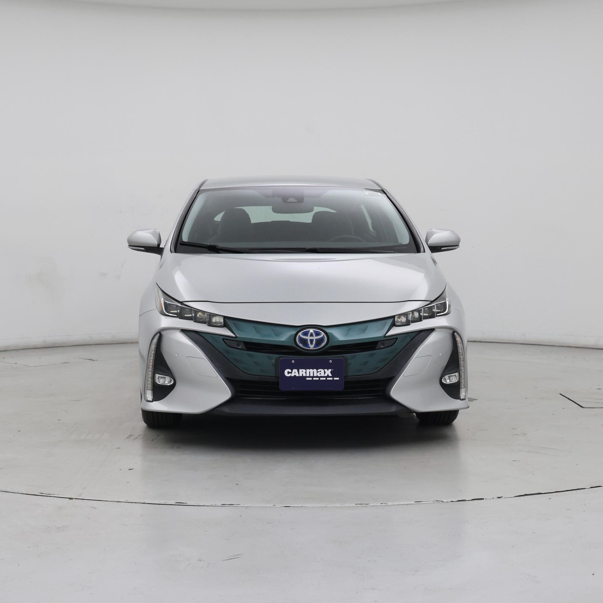 Thumbnail: 2017 Toyota Prius Prime - 5