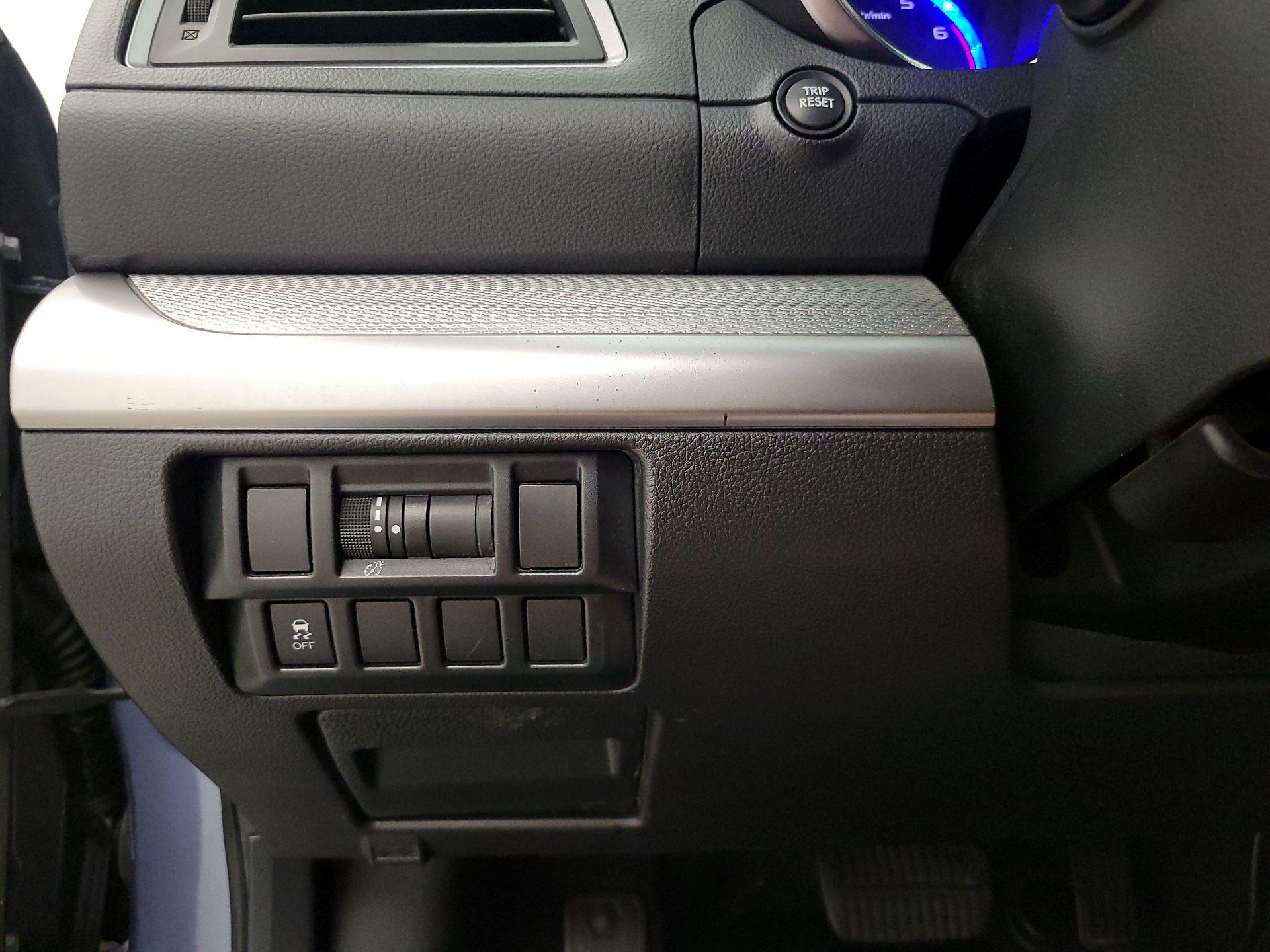 Thumbnail: 2015 Subaru Outback - 13