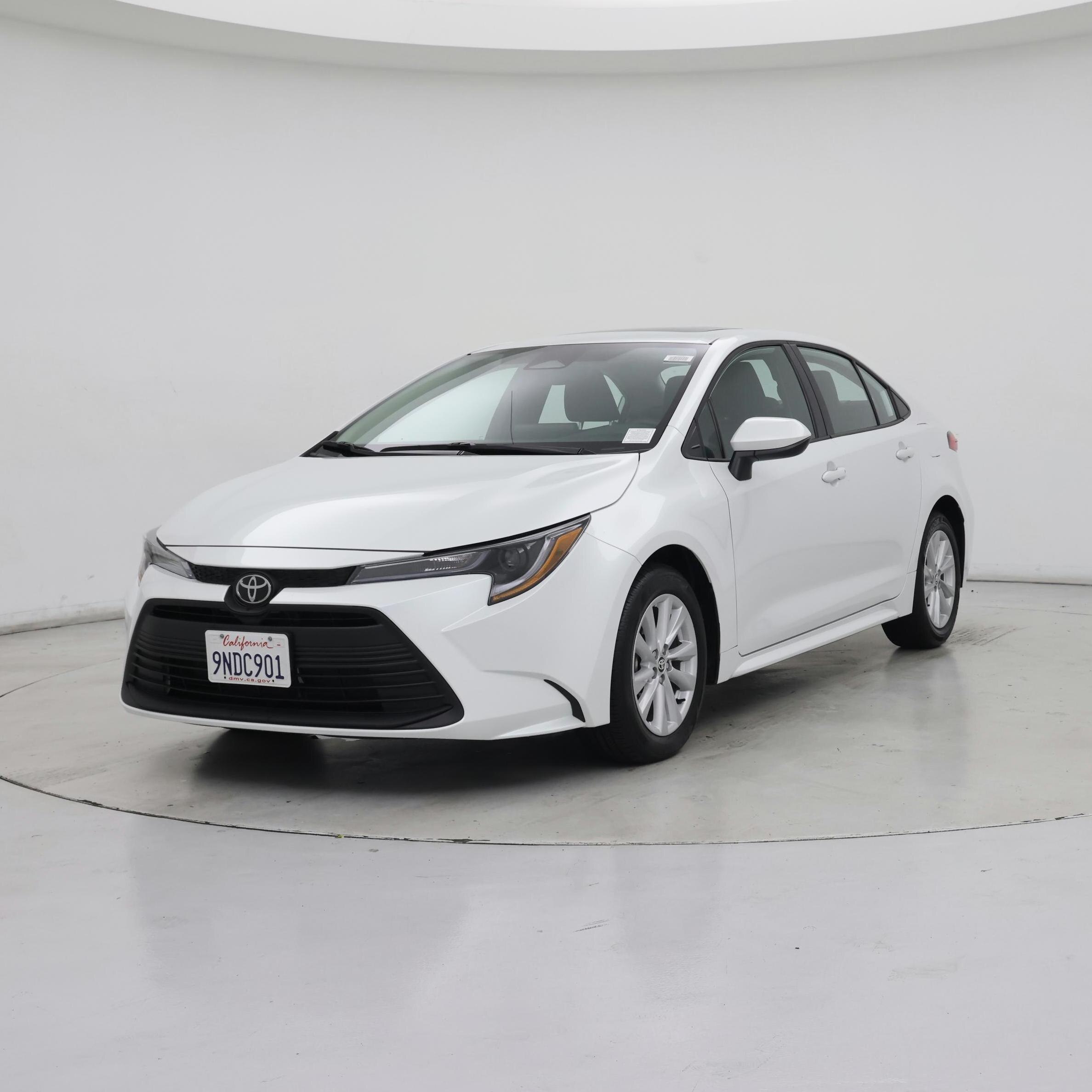 Thumbnail: 2024 Toyota Corolla - 4