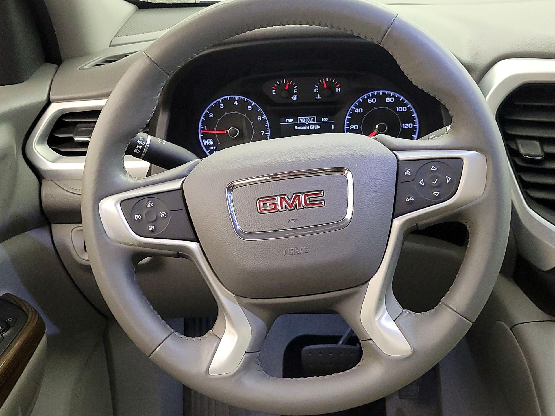 Thumbnail: 2017 GMC Acadia - 10