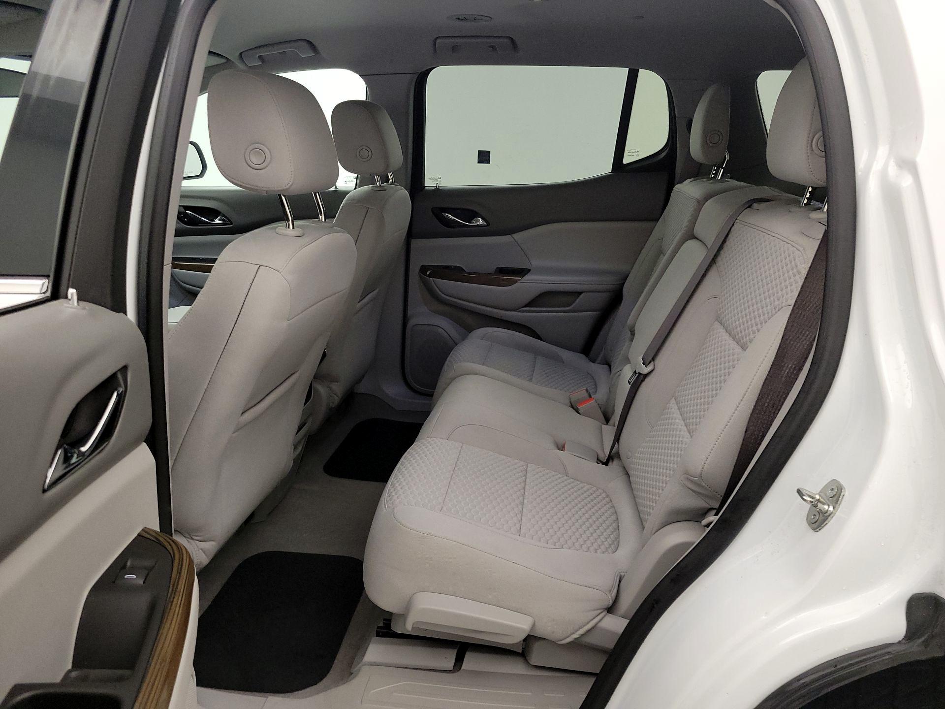 Thumbnail: 2017 GMC Acadia - 19