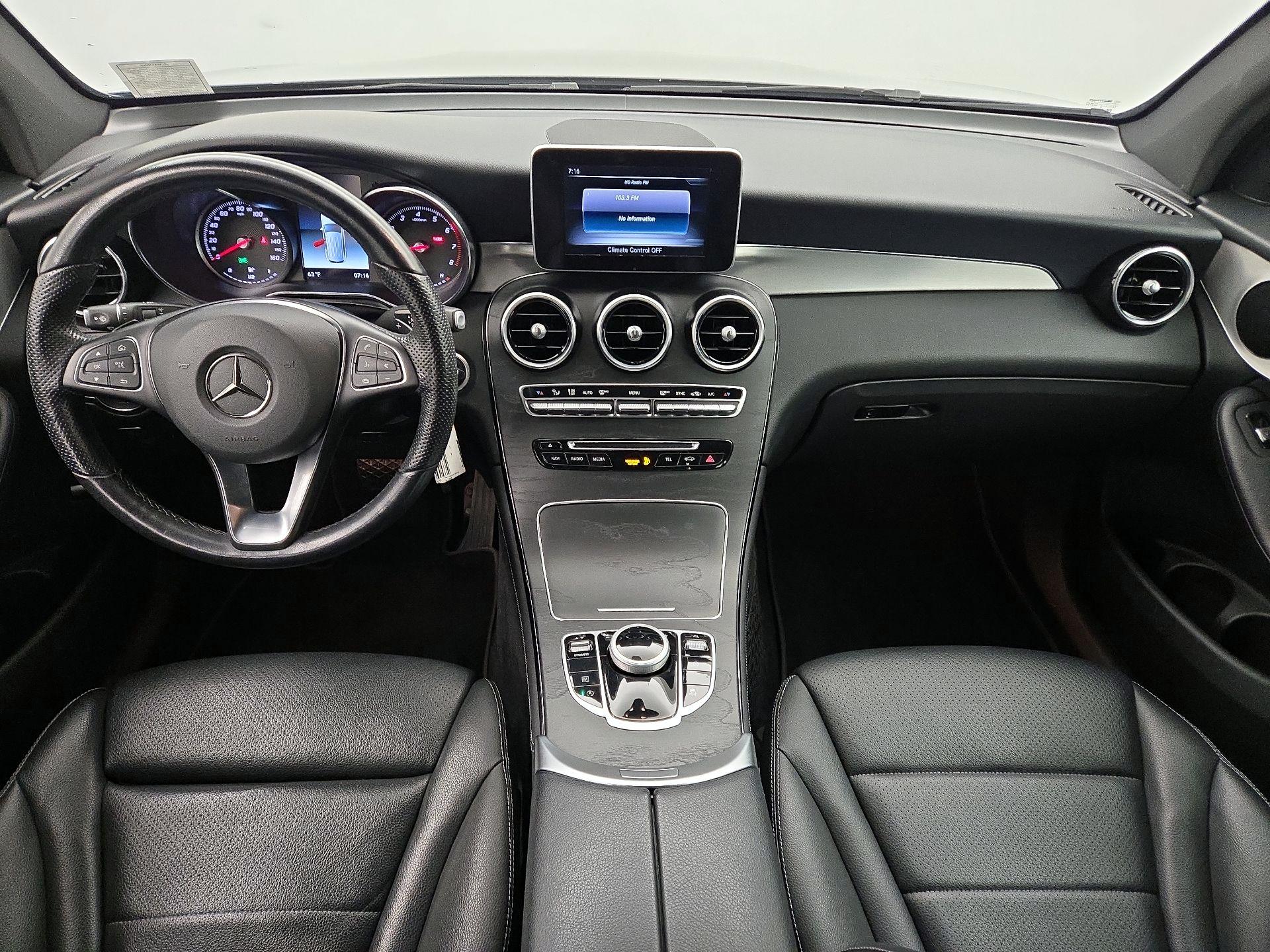 Thumbnail: 2019 Mercedes-Benz GLC - 9