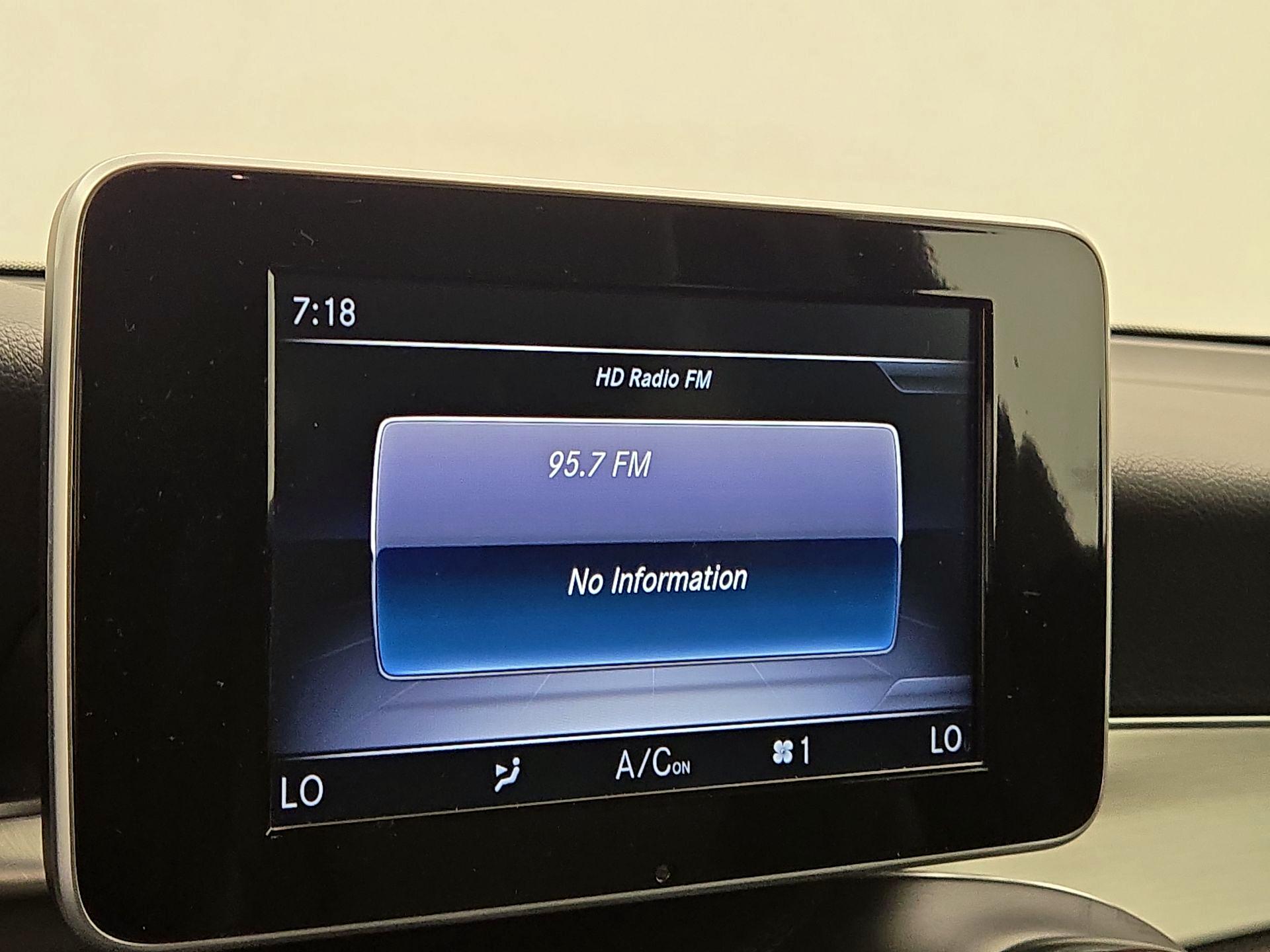 Thumbnail: 2019 Mercedes-Benz GLC - 15