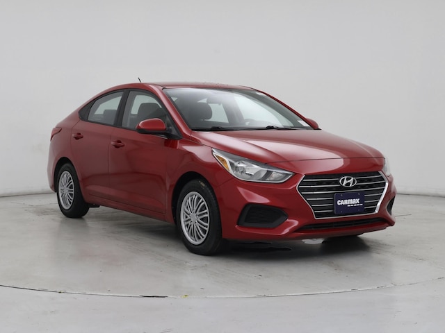 Red 2019 Hyundai Accent SE Sedan FWD Sedan Front-Wheel Drive Automatic