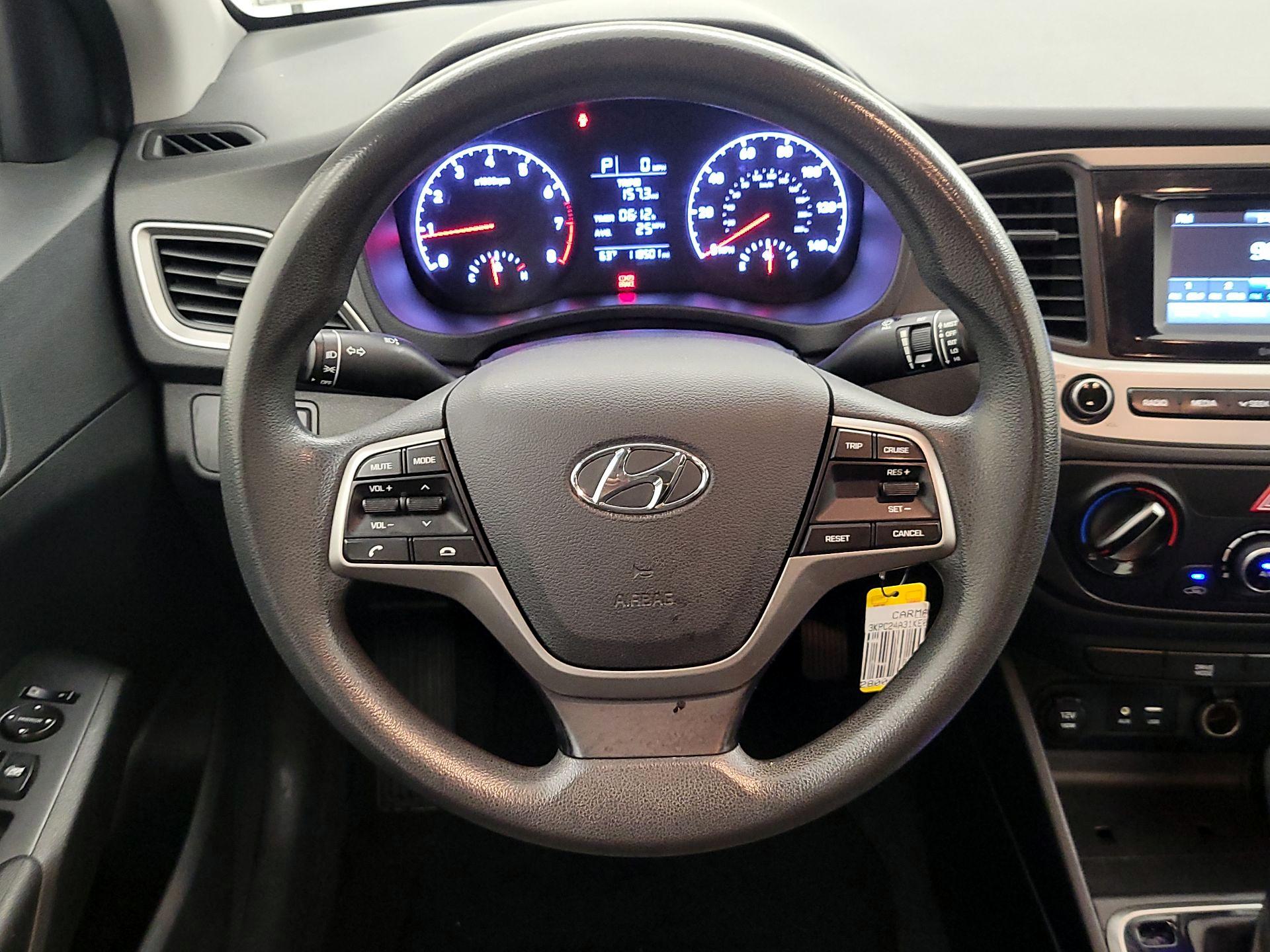 Thumbnail: 2019 Hyundai Accent - 10