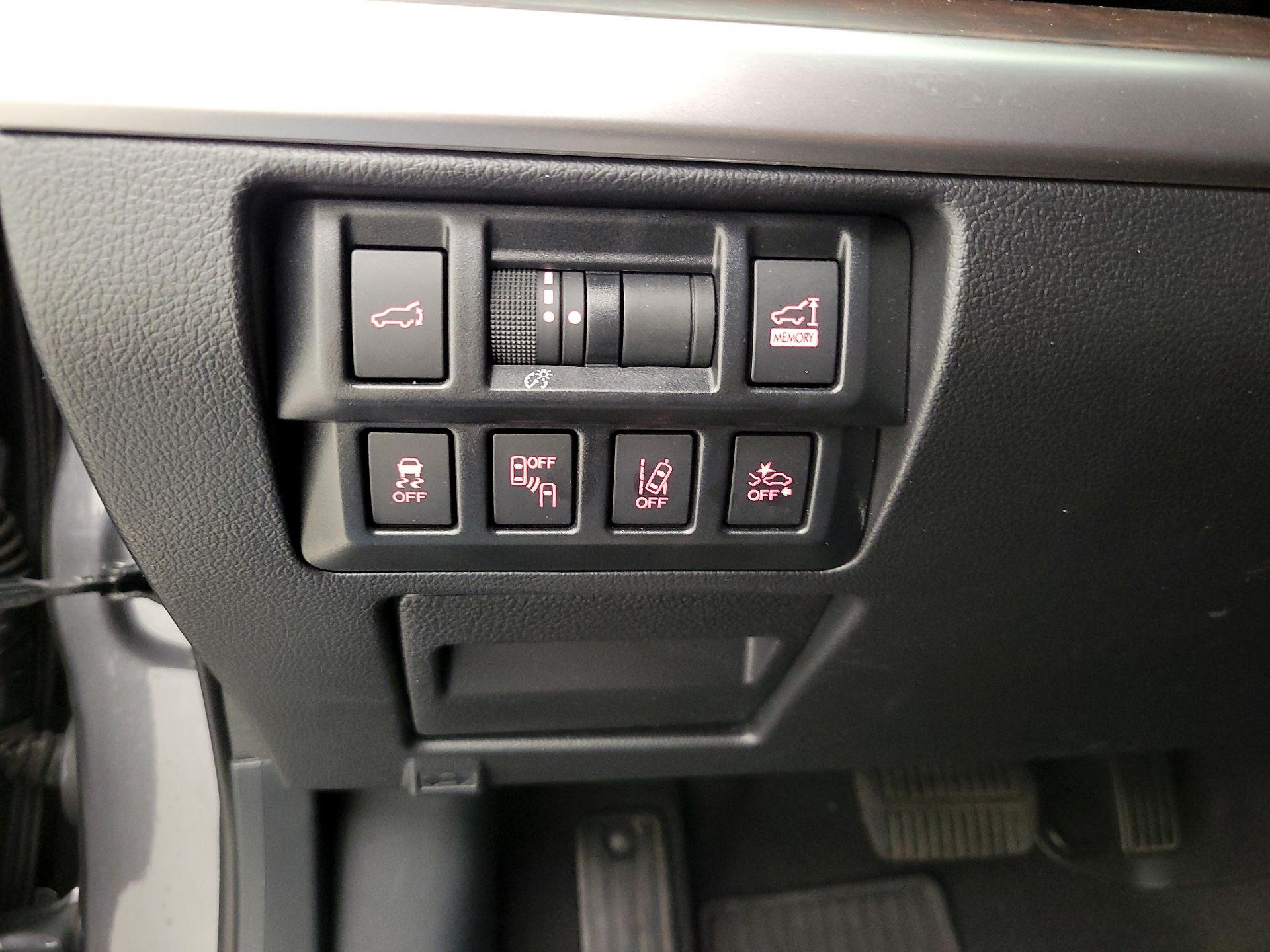 Thumbnail: 2019 Subaru Outback - 13