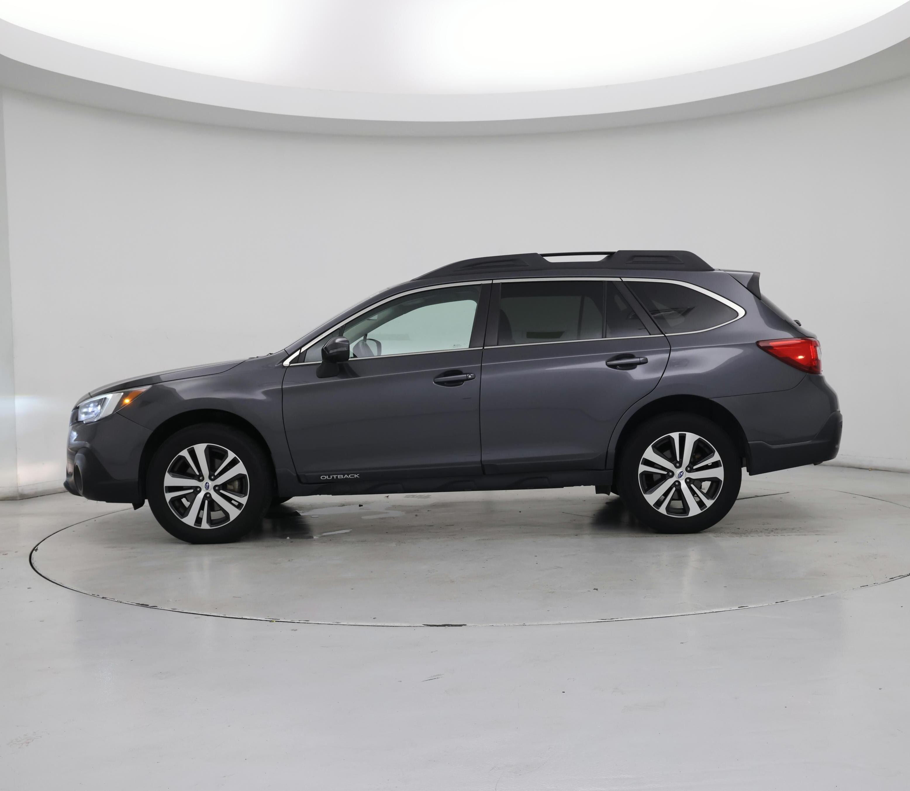 Thumbnail: 2019 Subaru Outback - 3