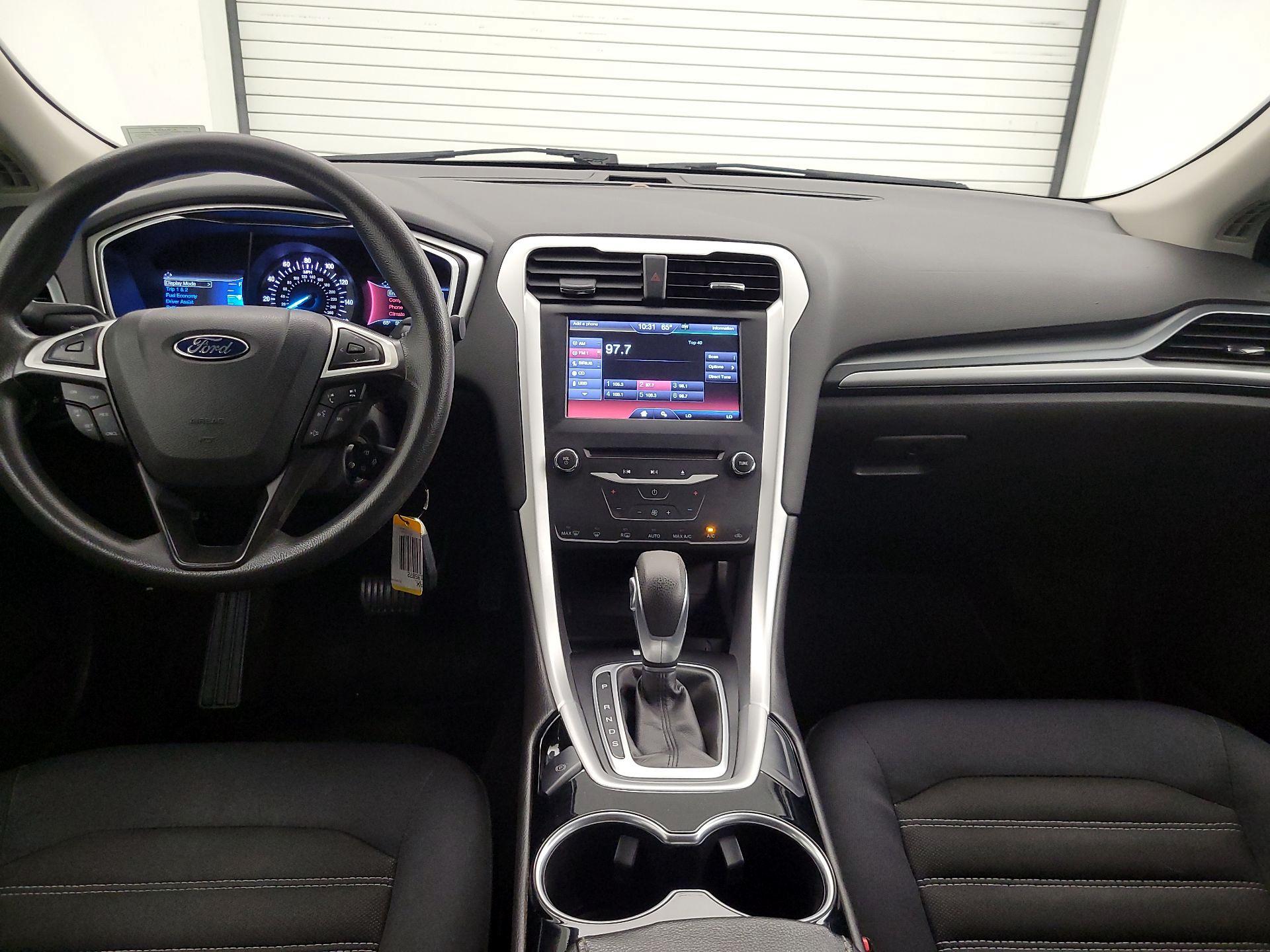 Thumbnail: 2015 Ford Fusion - 9