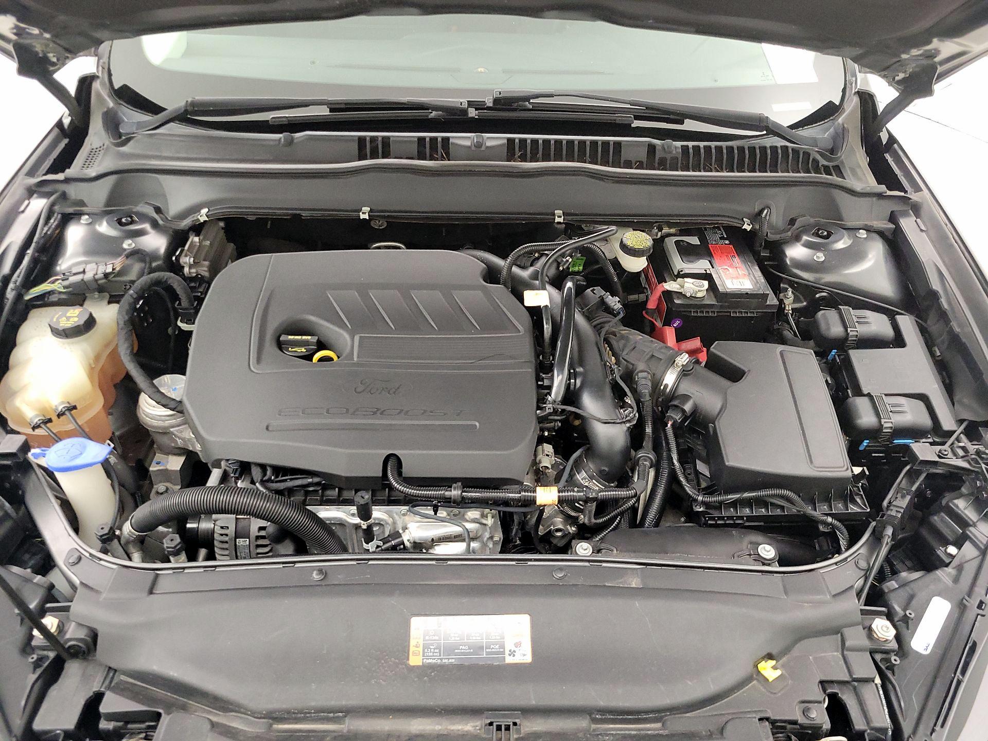 Thumbnail: 2015 Ford Fusion - 20