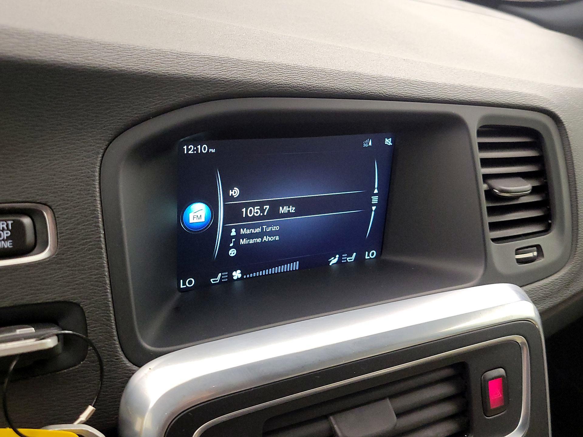 Thumbnail: 2016 Volvo S60 - 15