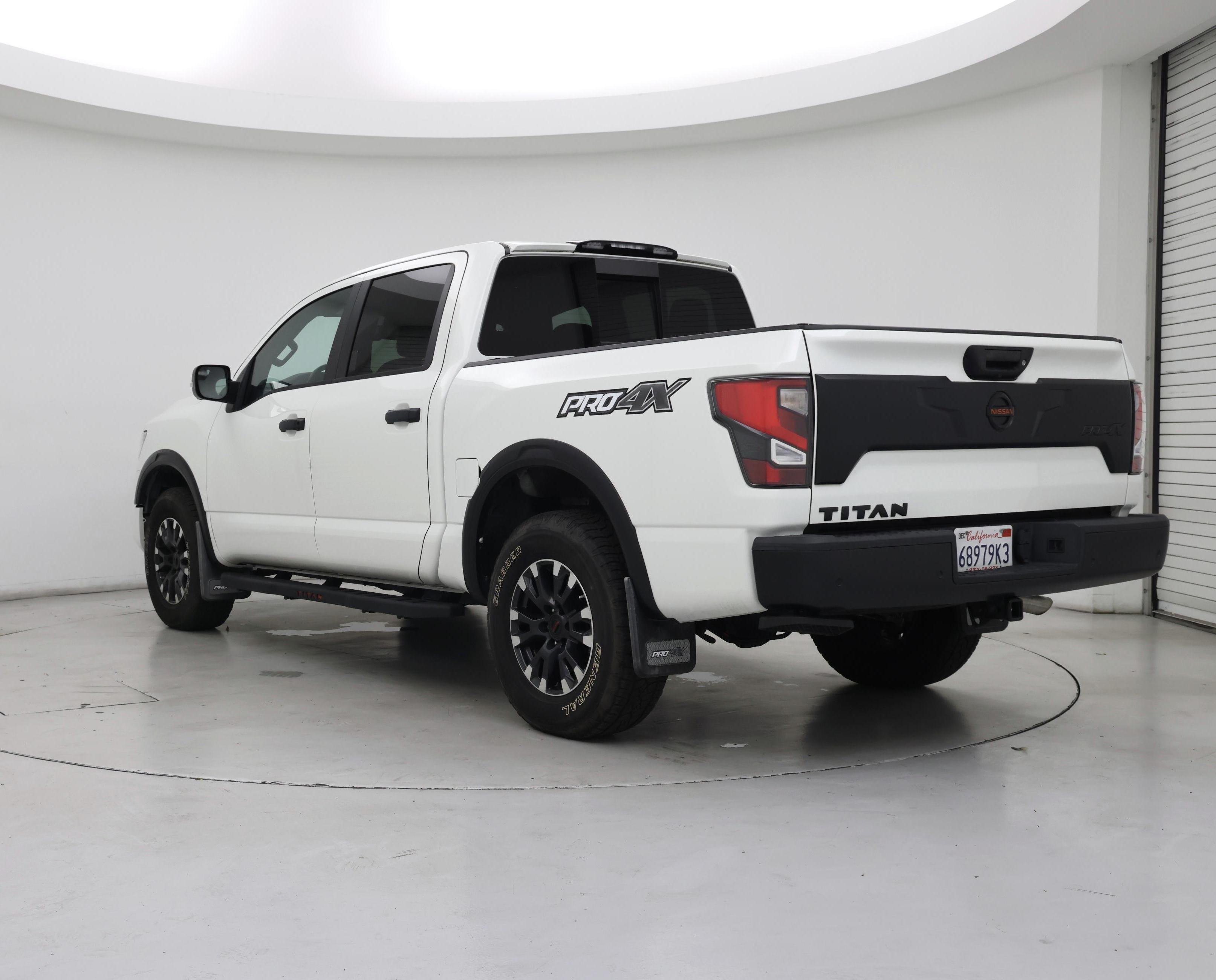 Thumbnail: 2021 Nissan Titan - 2