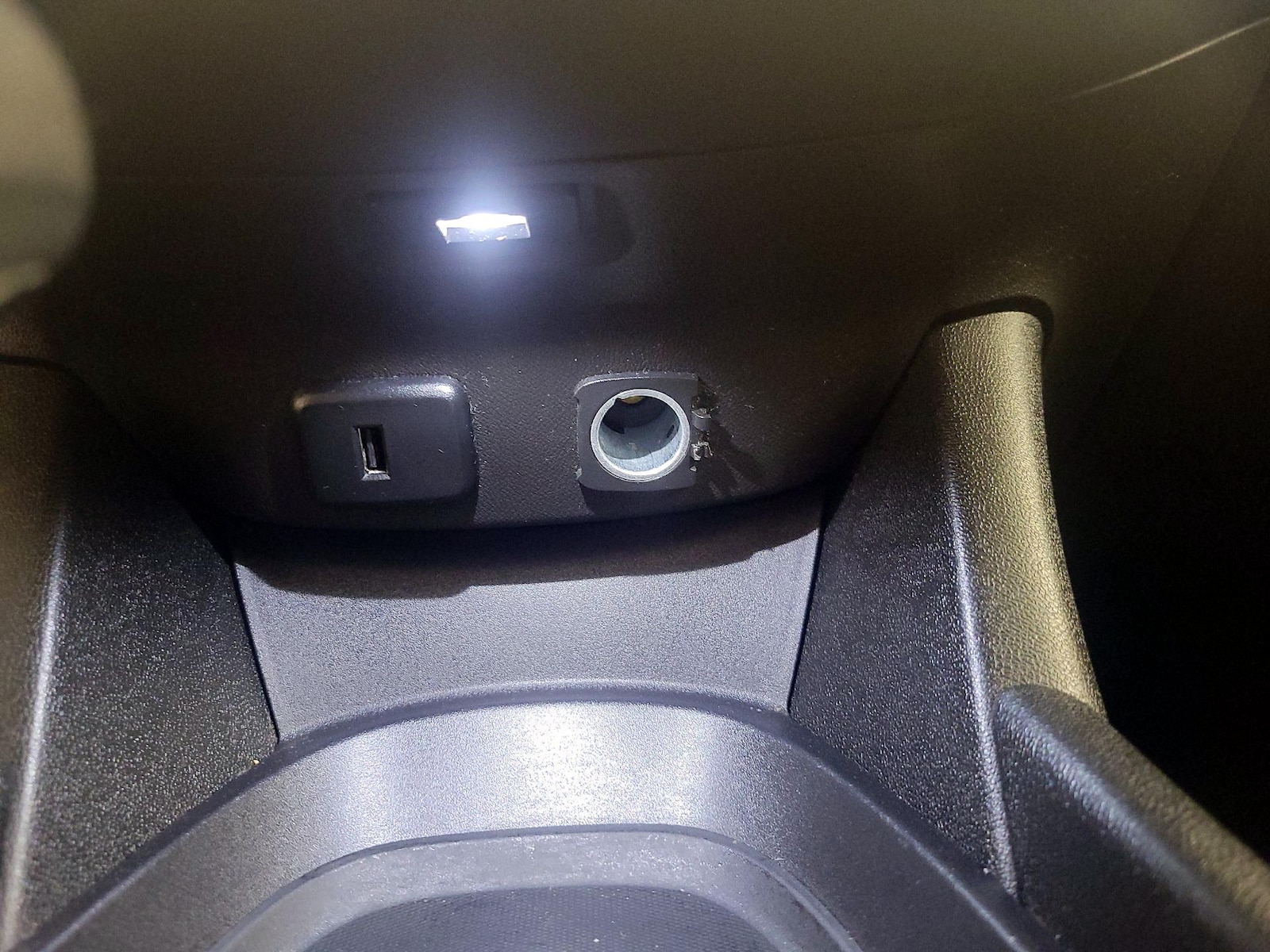 2016 Chevrolet Malibu 1LS - Photo 19