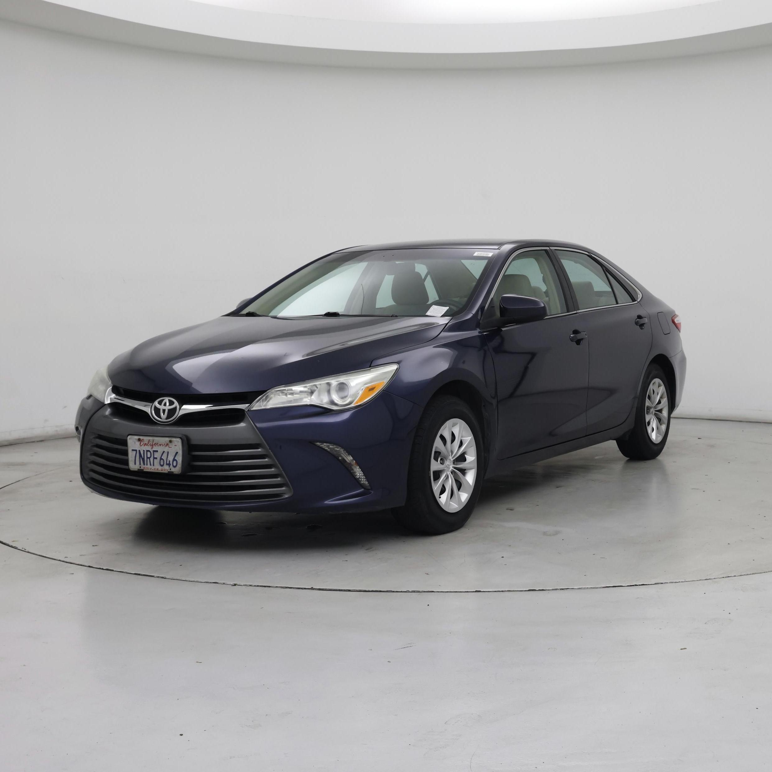 Thumbnail: 2015 Toyota Camry - 4