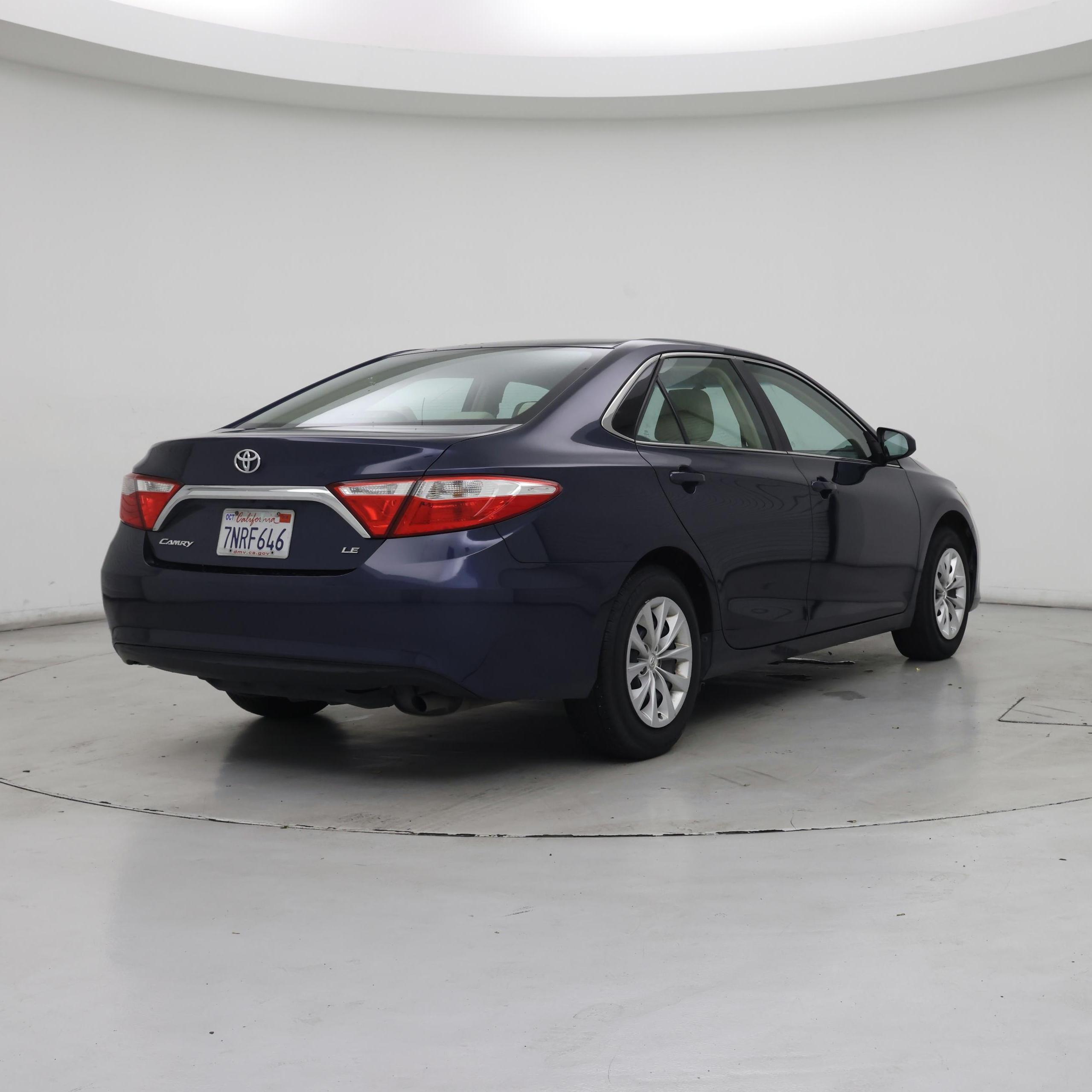 Thumbnail: 2015 Toyota Camry - 8