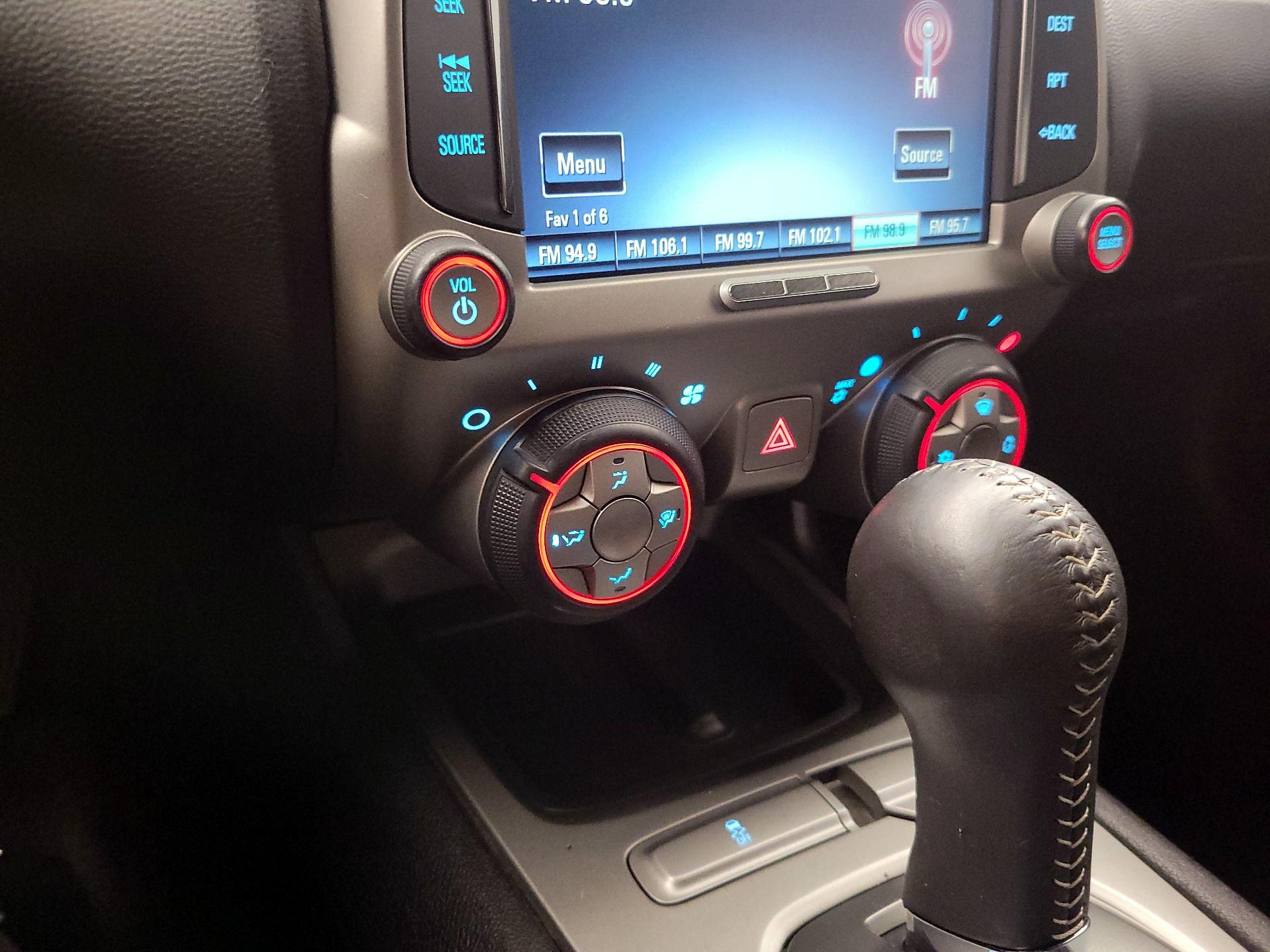 Thumbnail: 2015 Chevrolet Camaro - 17