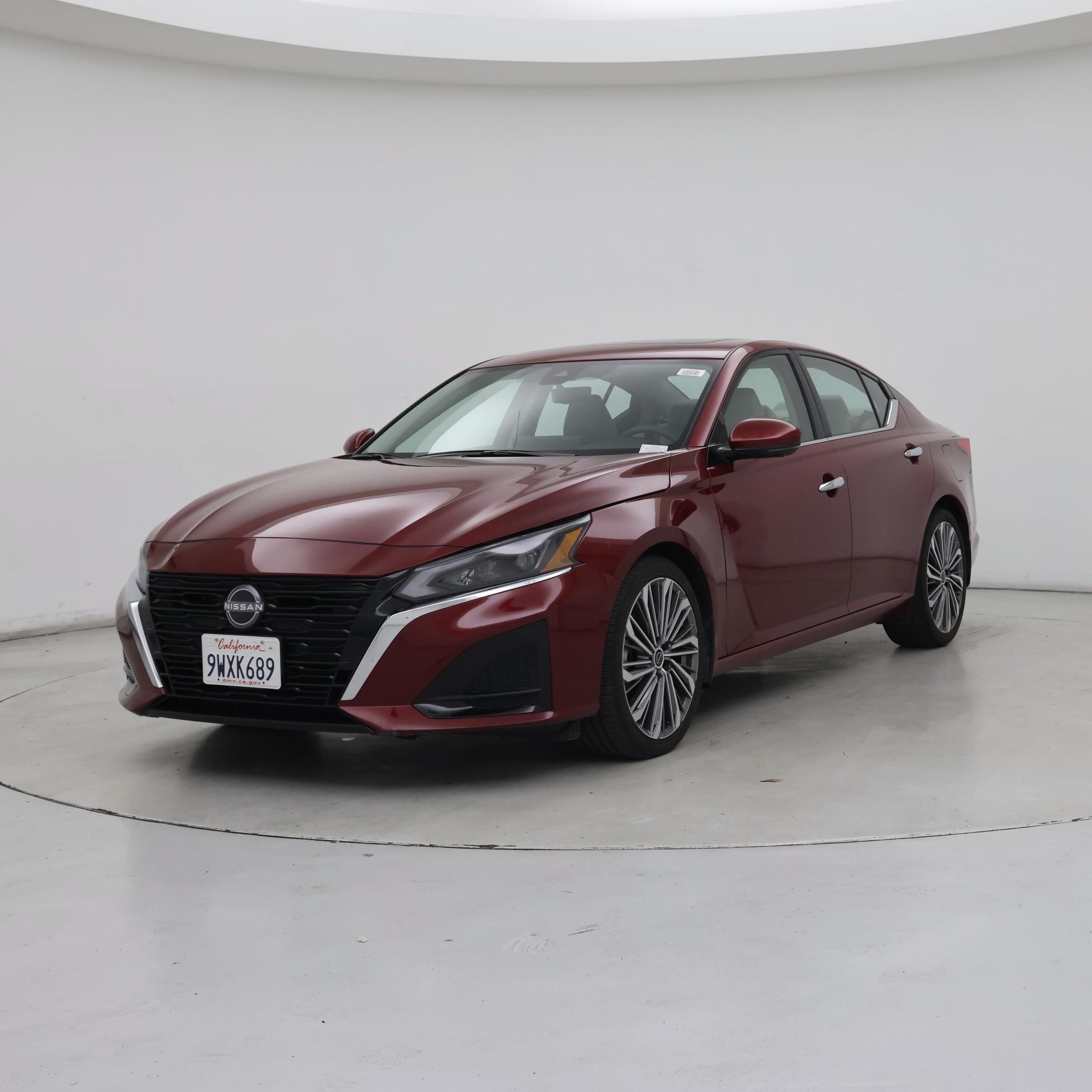 Thumbnail: 2023 Nissan Altima - 4