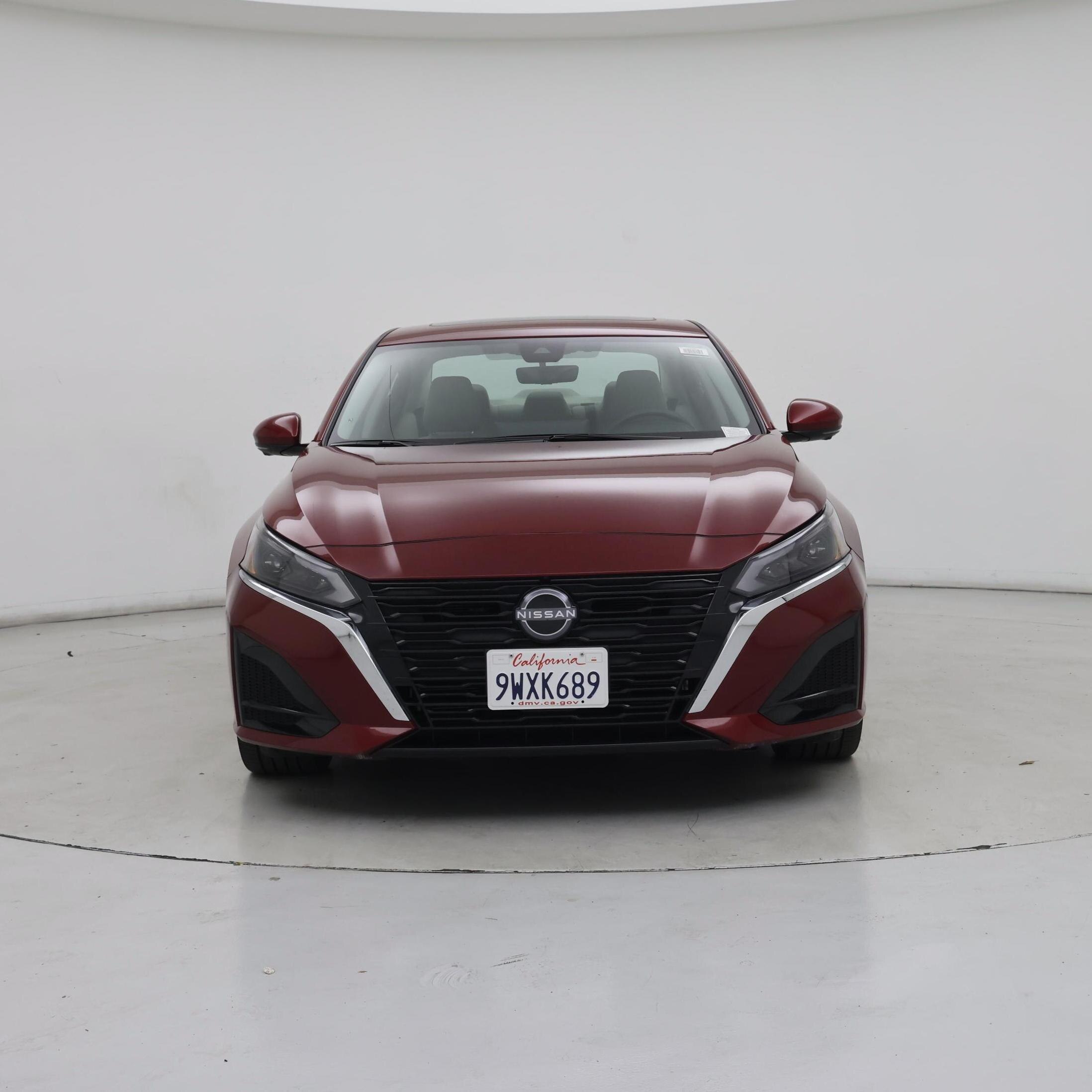 Thumbnail: 2023 Nissan Altima - 5