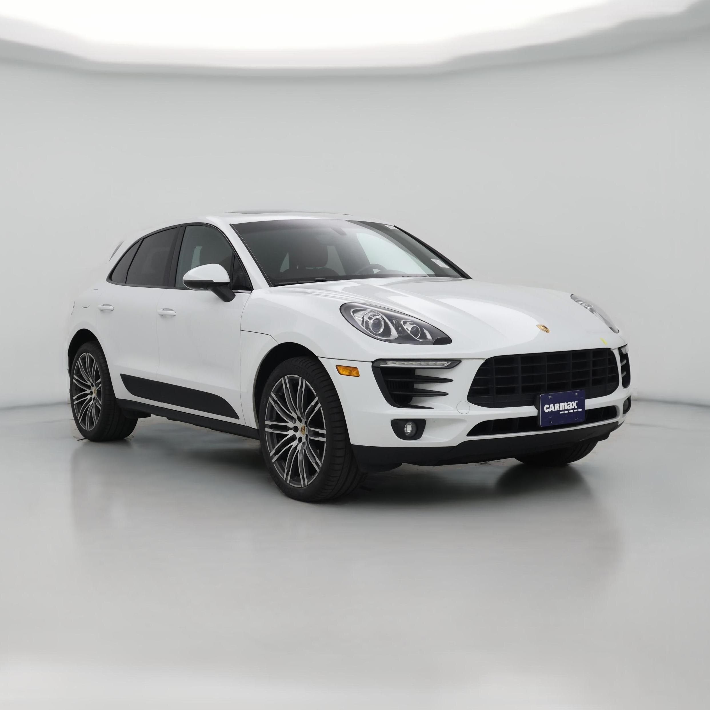 Thumbnail: 2015 Porsche Macan - 1