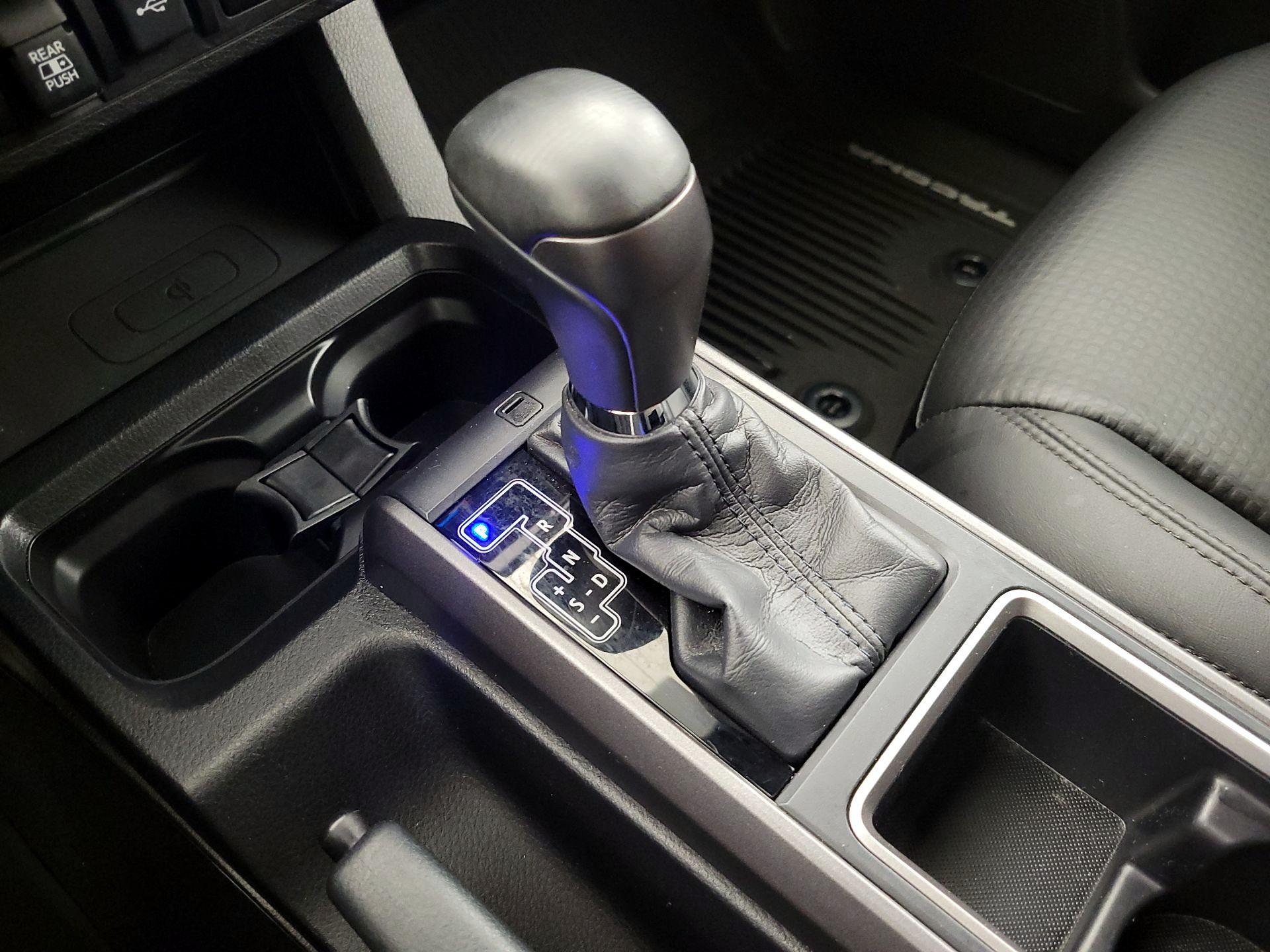 Thumbnail: 2020 Toyota Tacoma - 18