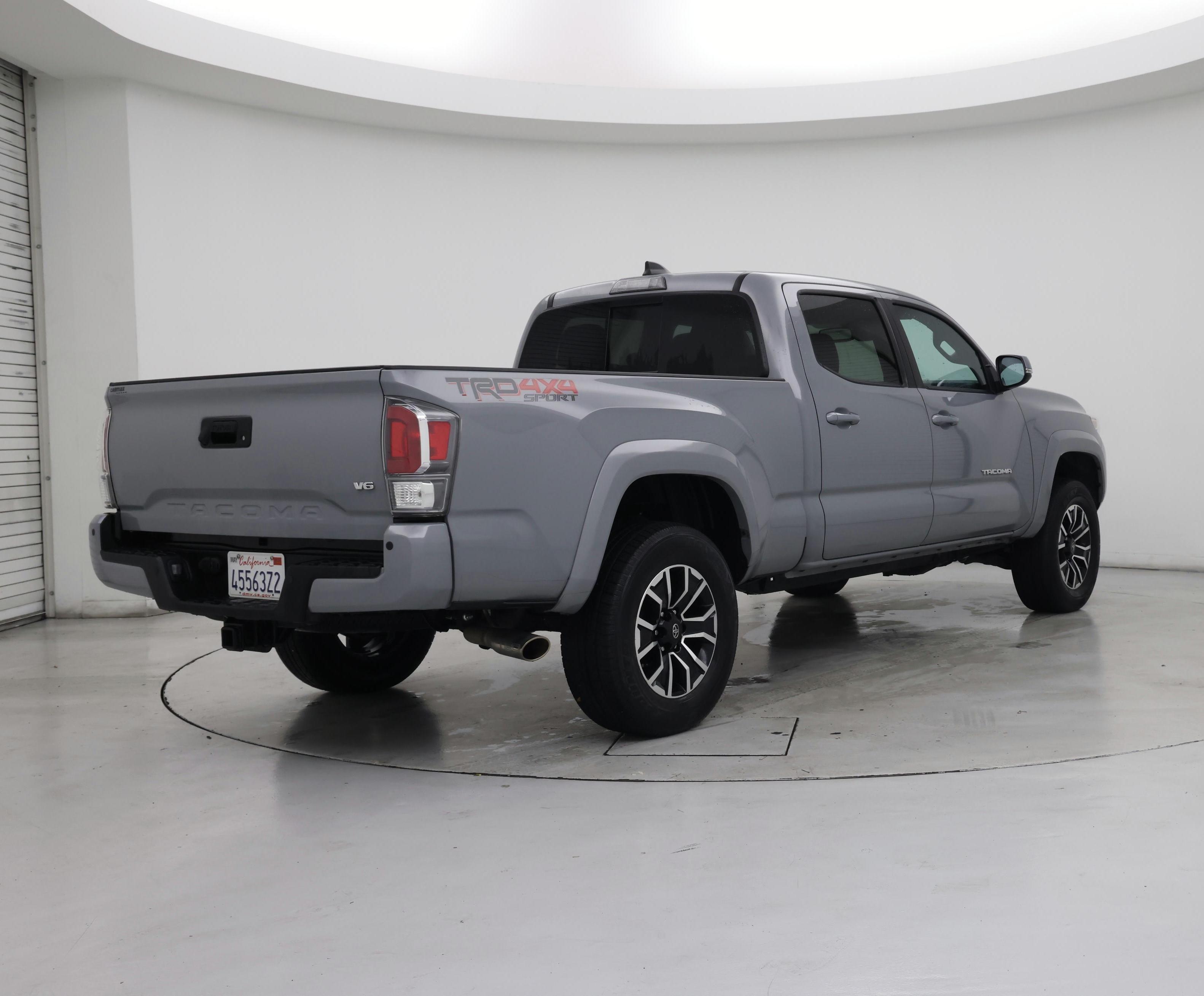 Thumbnail: 2020 Toyota Tacoma - 8