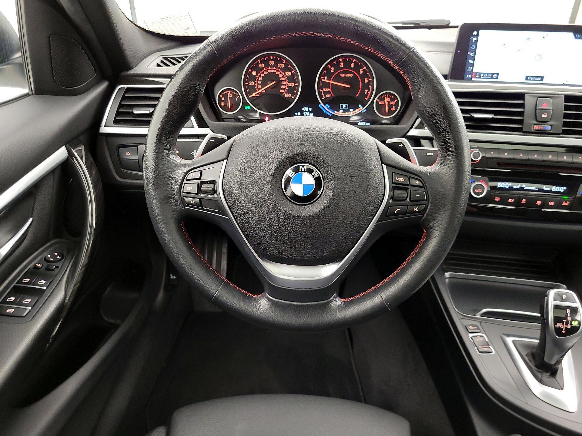 Thumbnail: 2018 BMW 3 Series - 10