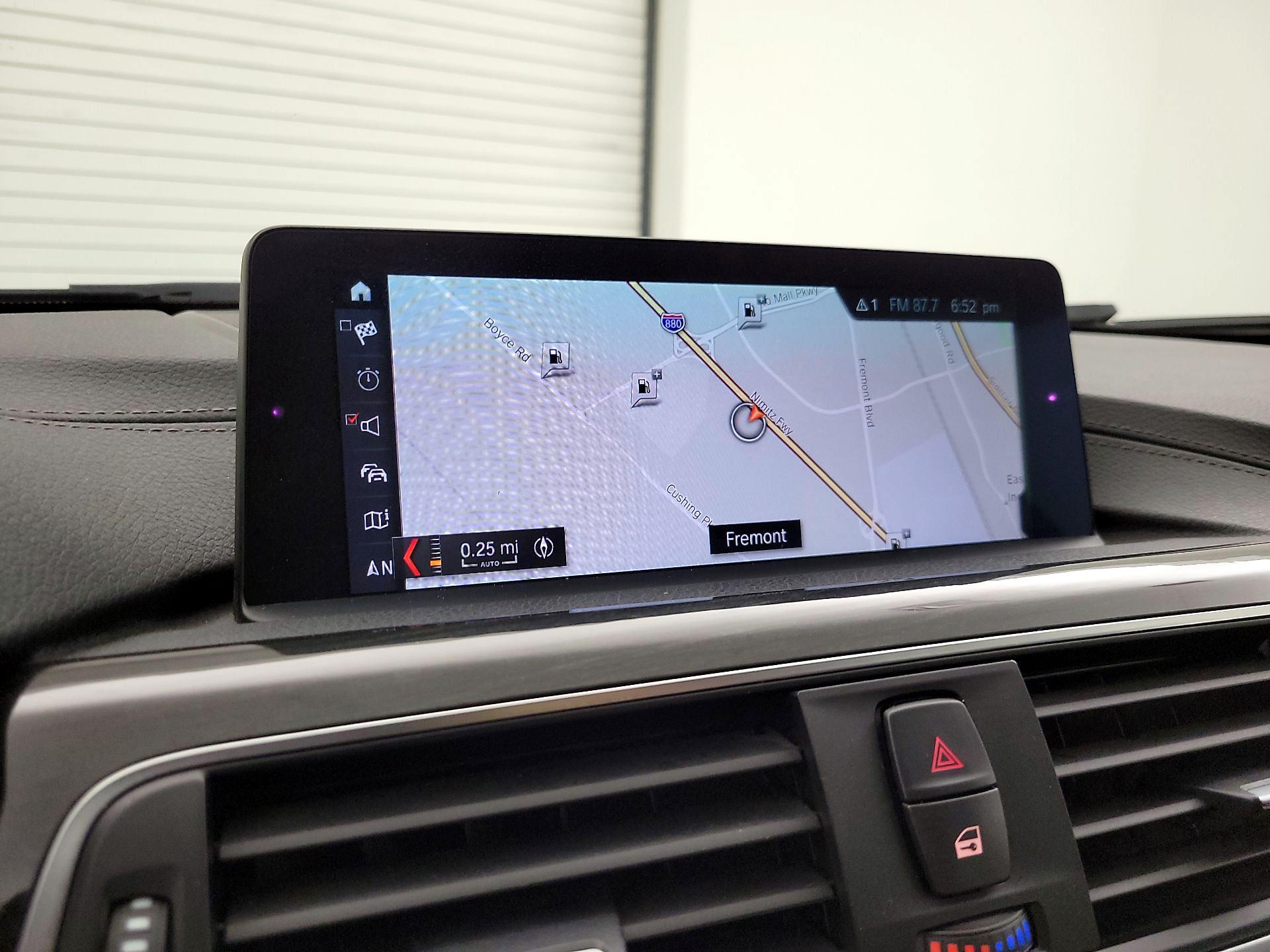 Thumbnail: 2018 BMW 3 Series - 14