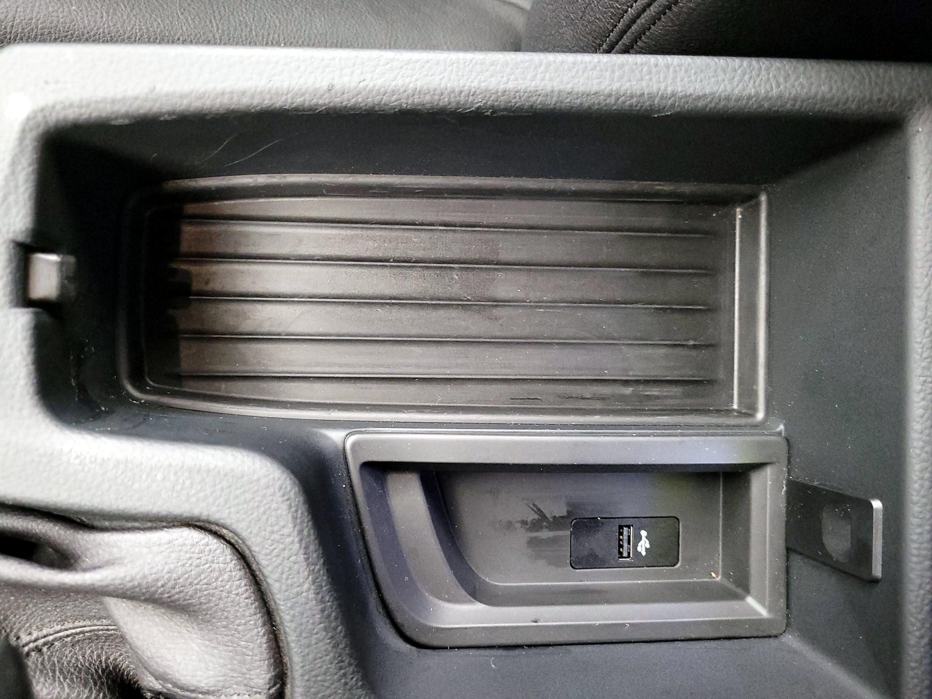 Thumbnail: 2018 BMW 3 Series - 19