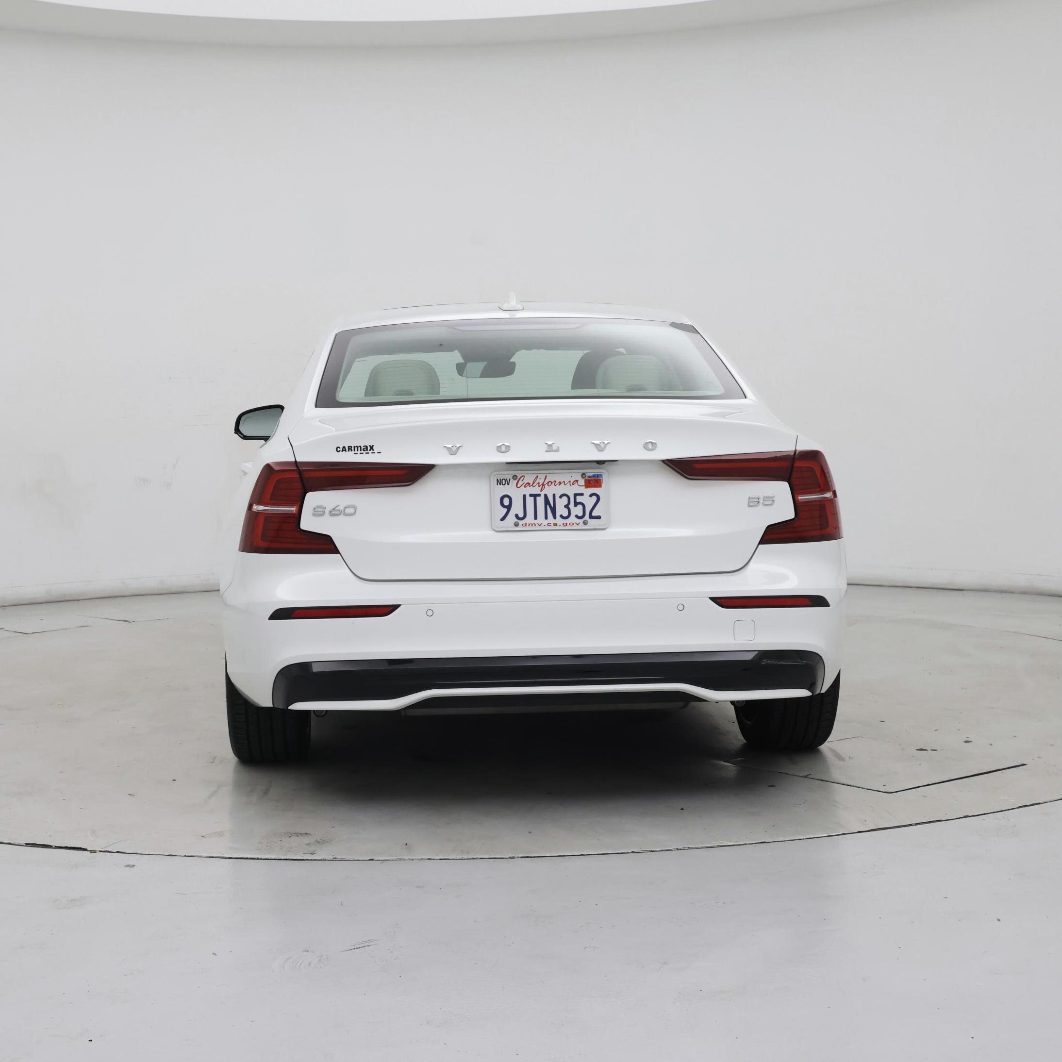 Thumbnail: 2024 Volvo S60 - 6