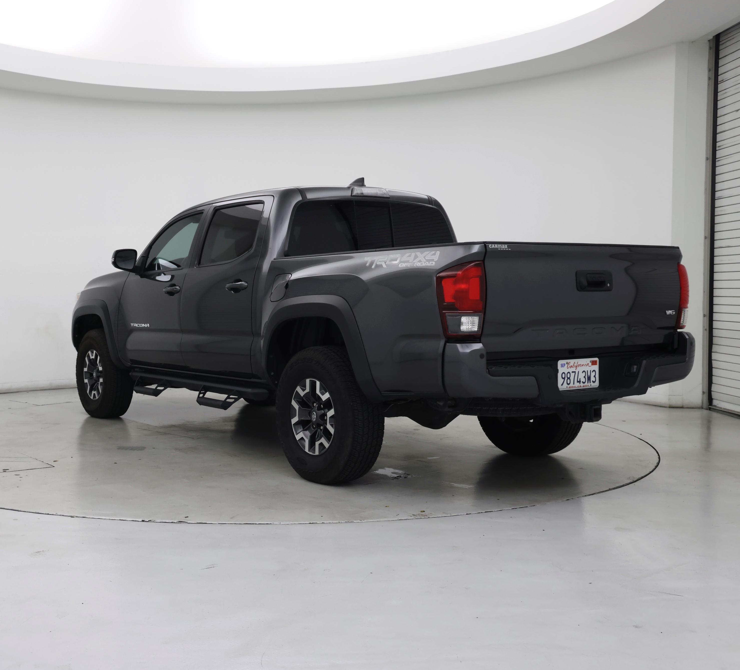 Thumbnail: 2018 Toyota Tacoma - 2