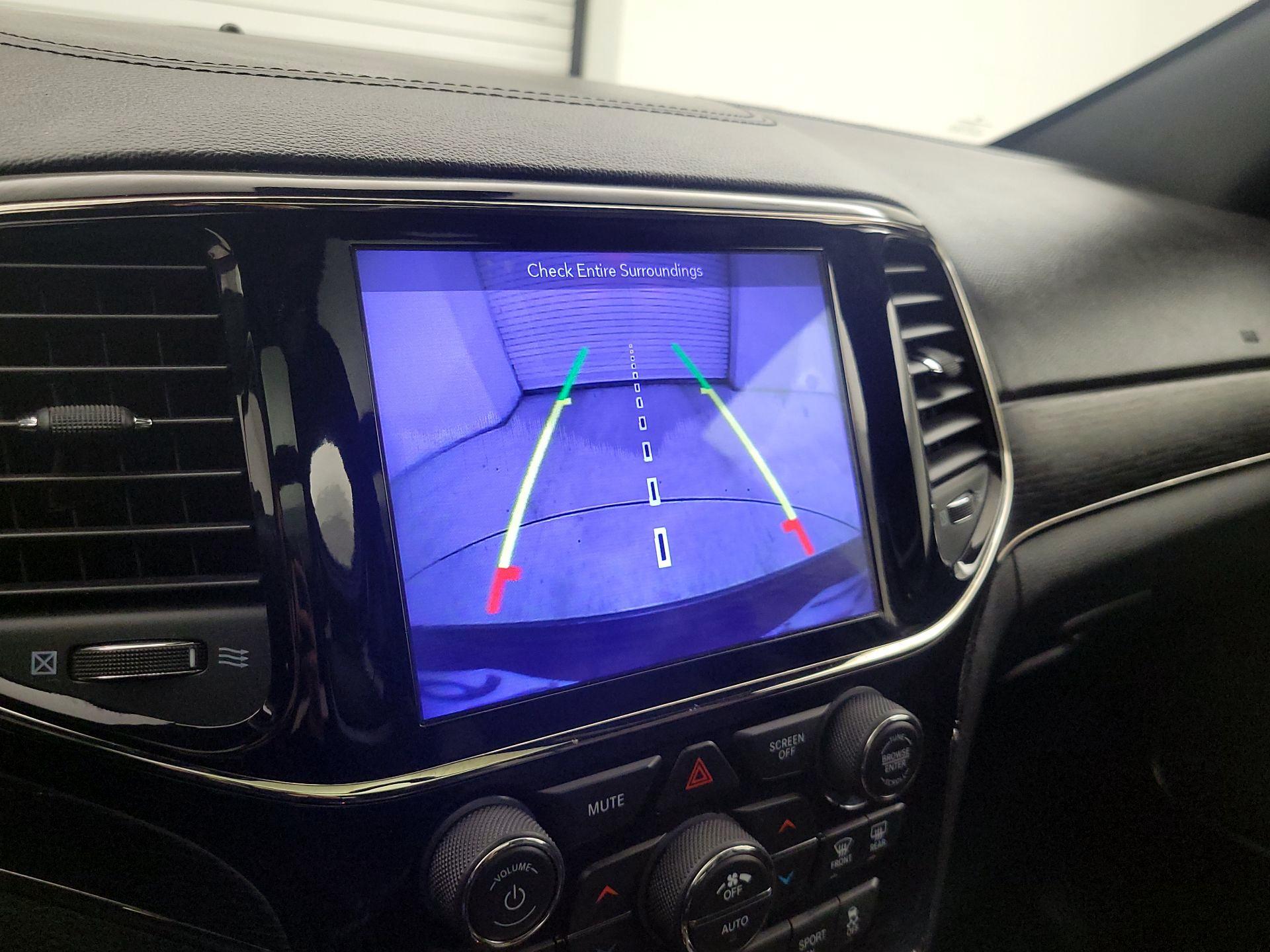 Thumbnail: 2019 Jeep Grand Cherokee - 14