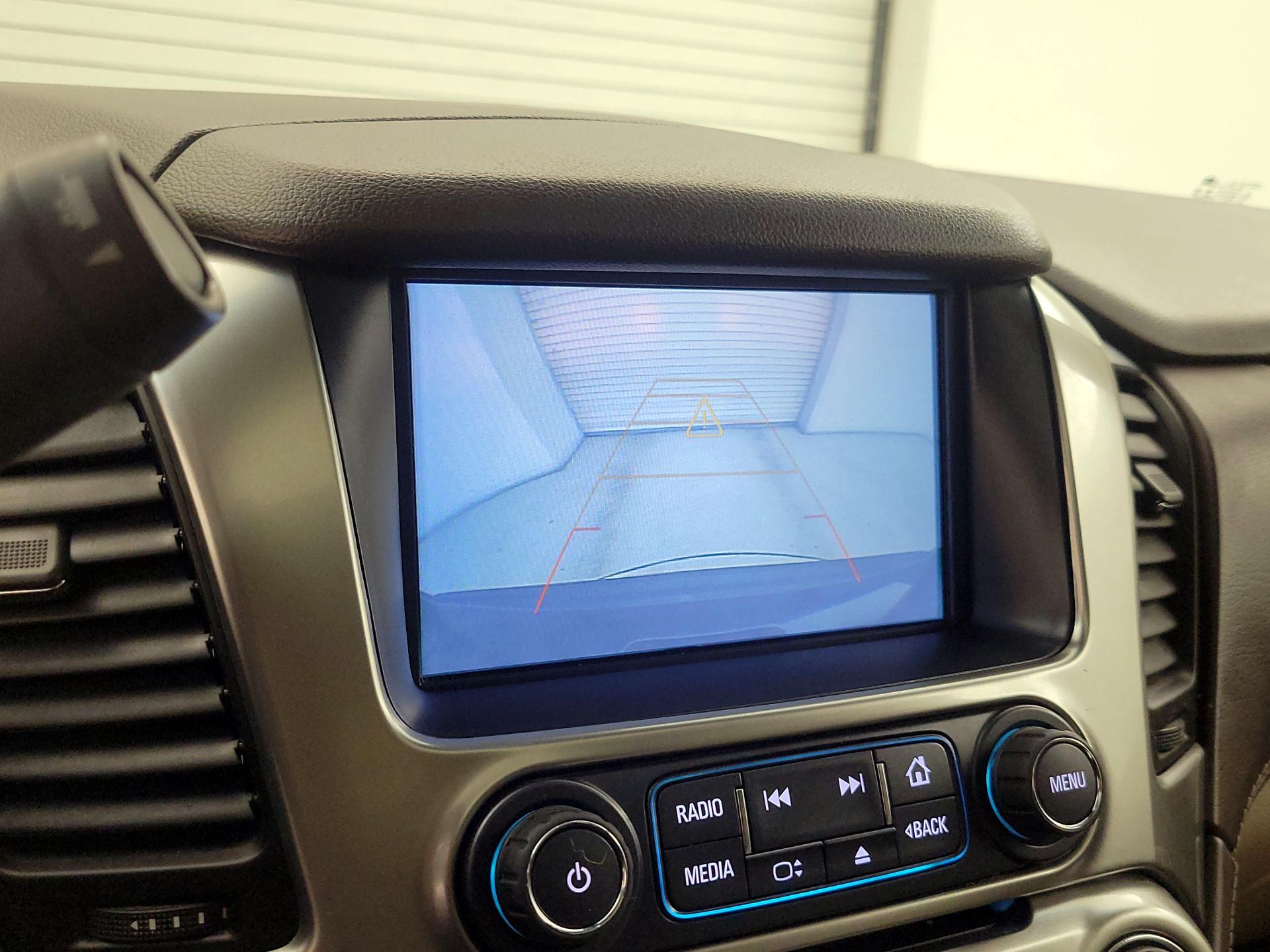 Thumbnail: 2019 Chevrolet Tahoe - 15