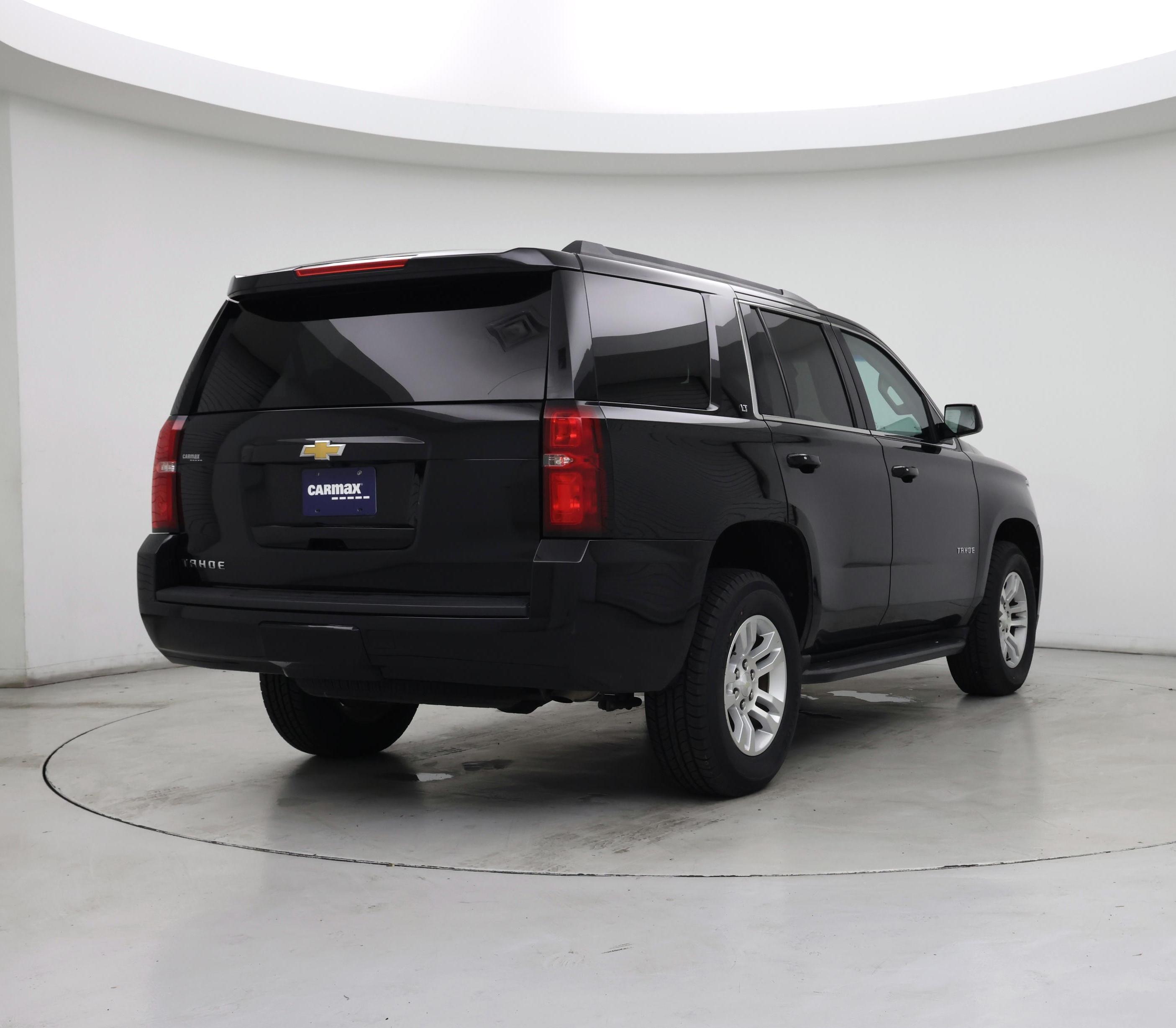 Thumbnail: 2019 Chevrolet Tahoe - 8