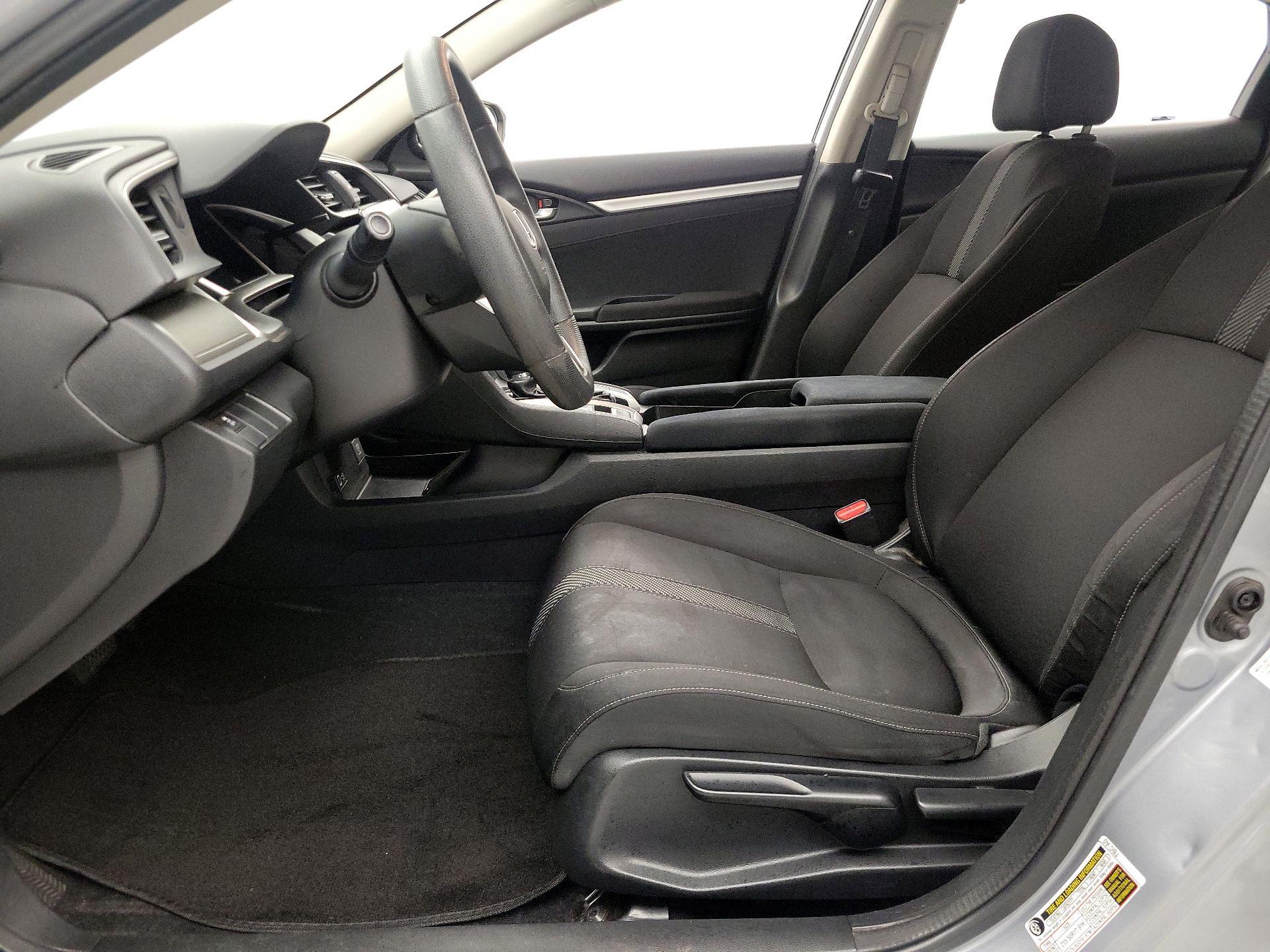 Thumbnail: 2016 Honda Civic - 11