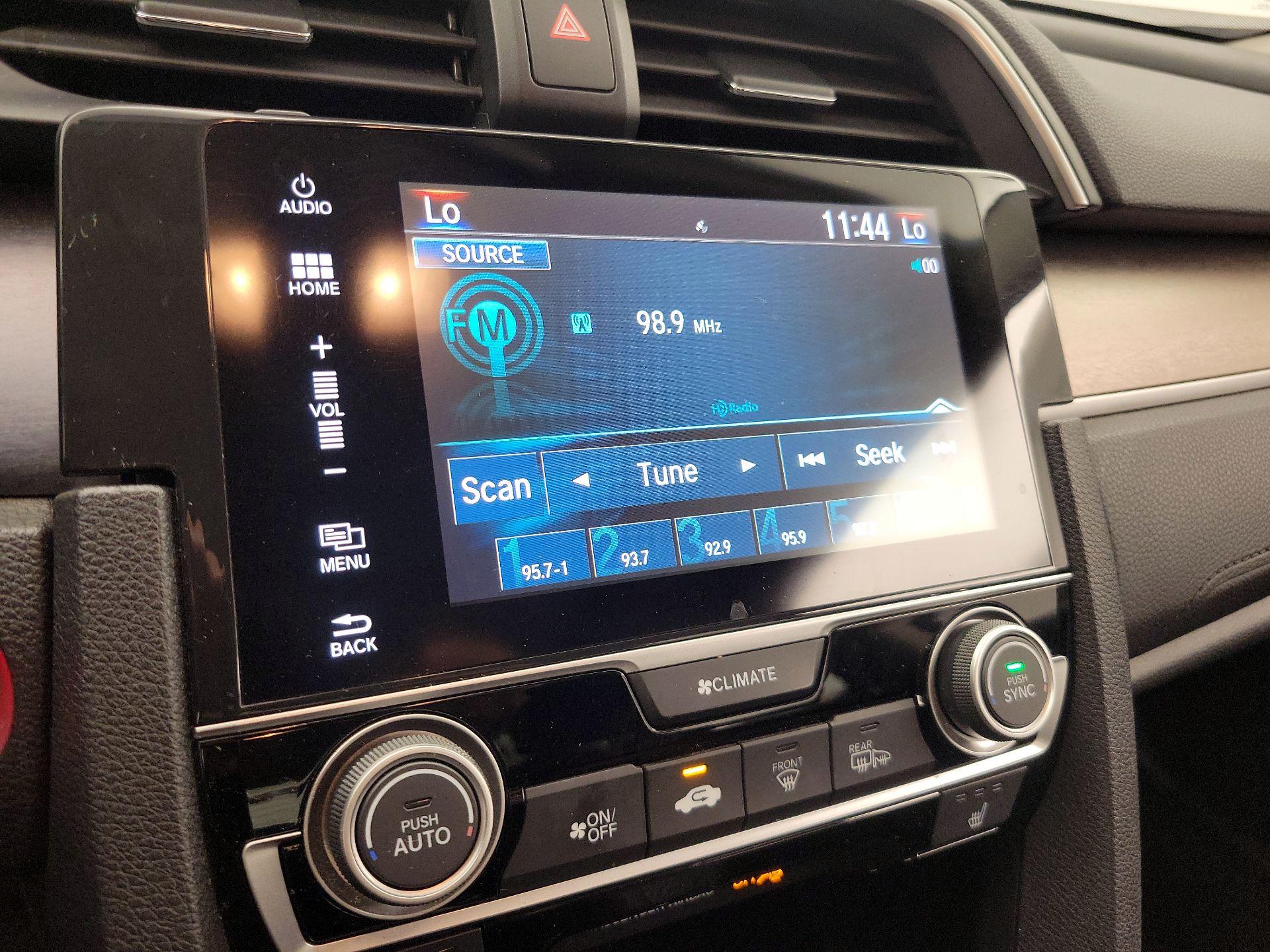 Thumbnail: 2016 Honda Civic - 15