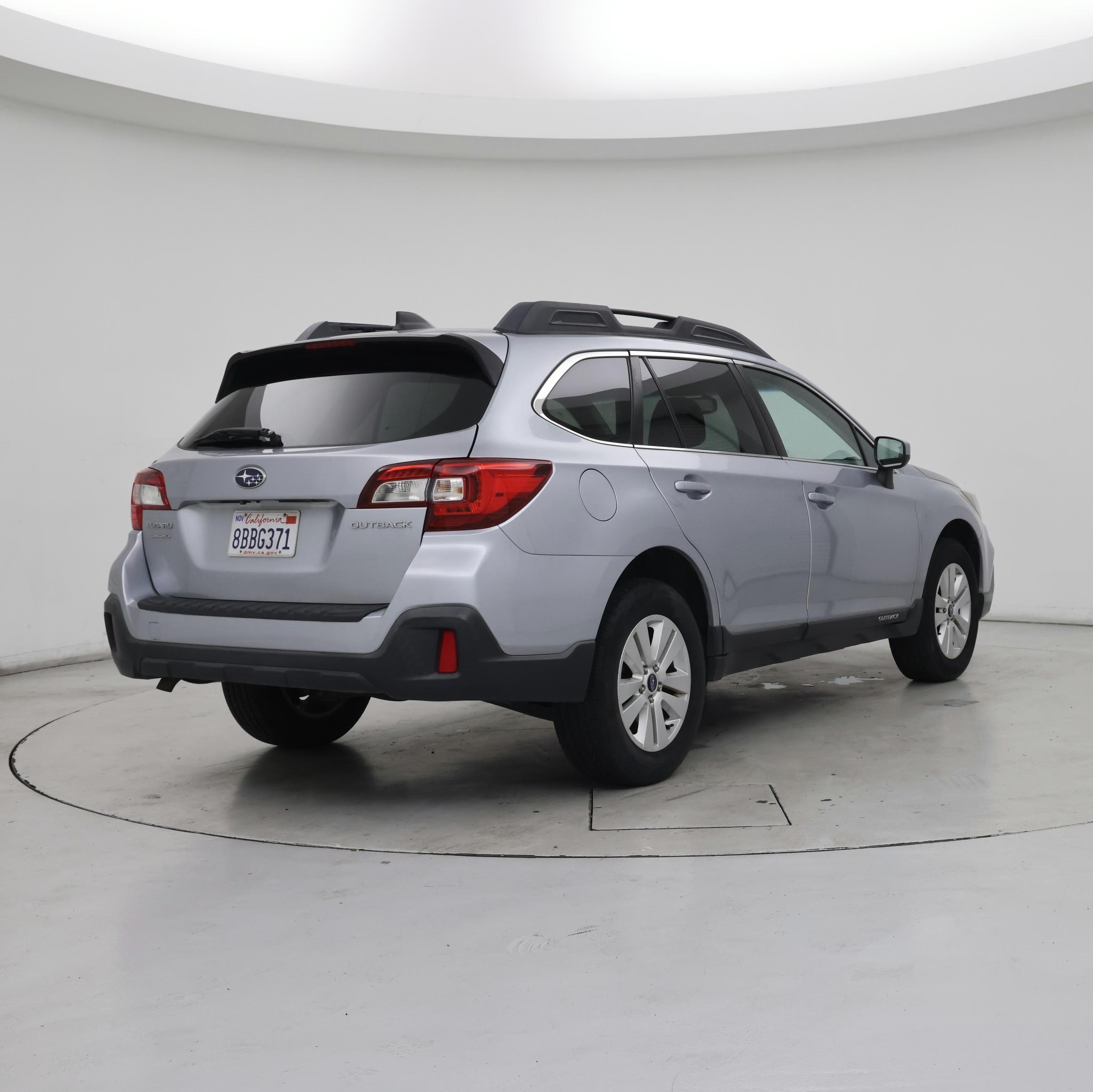 Thumbnail: 2018 Subaru Outback - 8