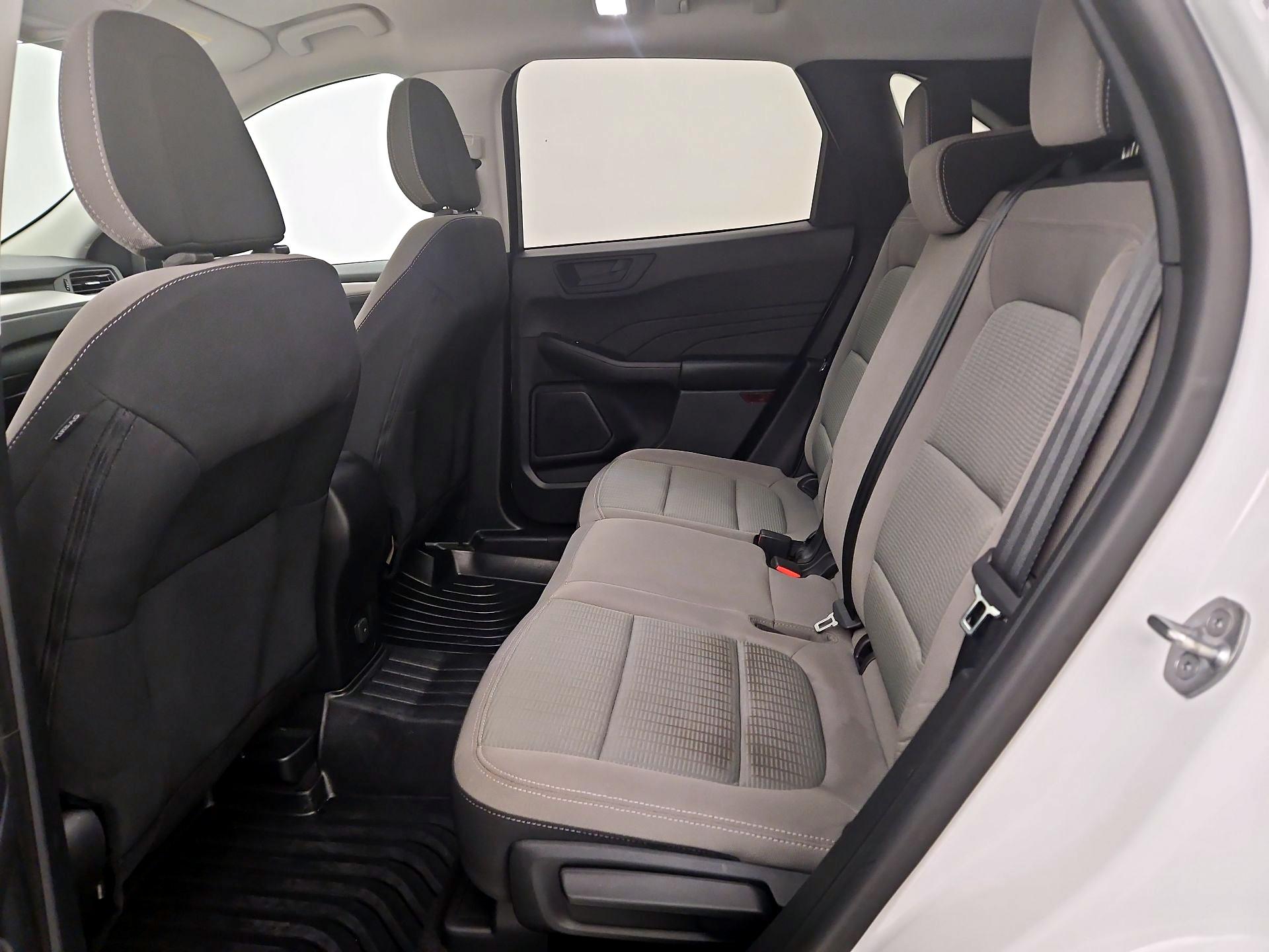 Thumbnail: 2021 Ford Escape - 19