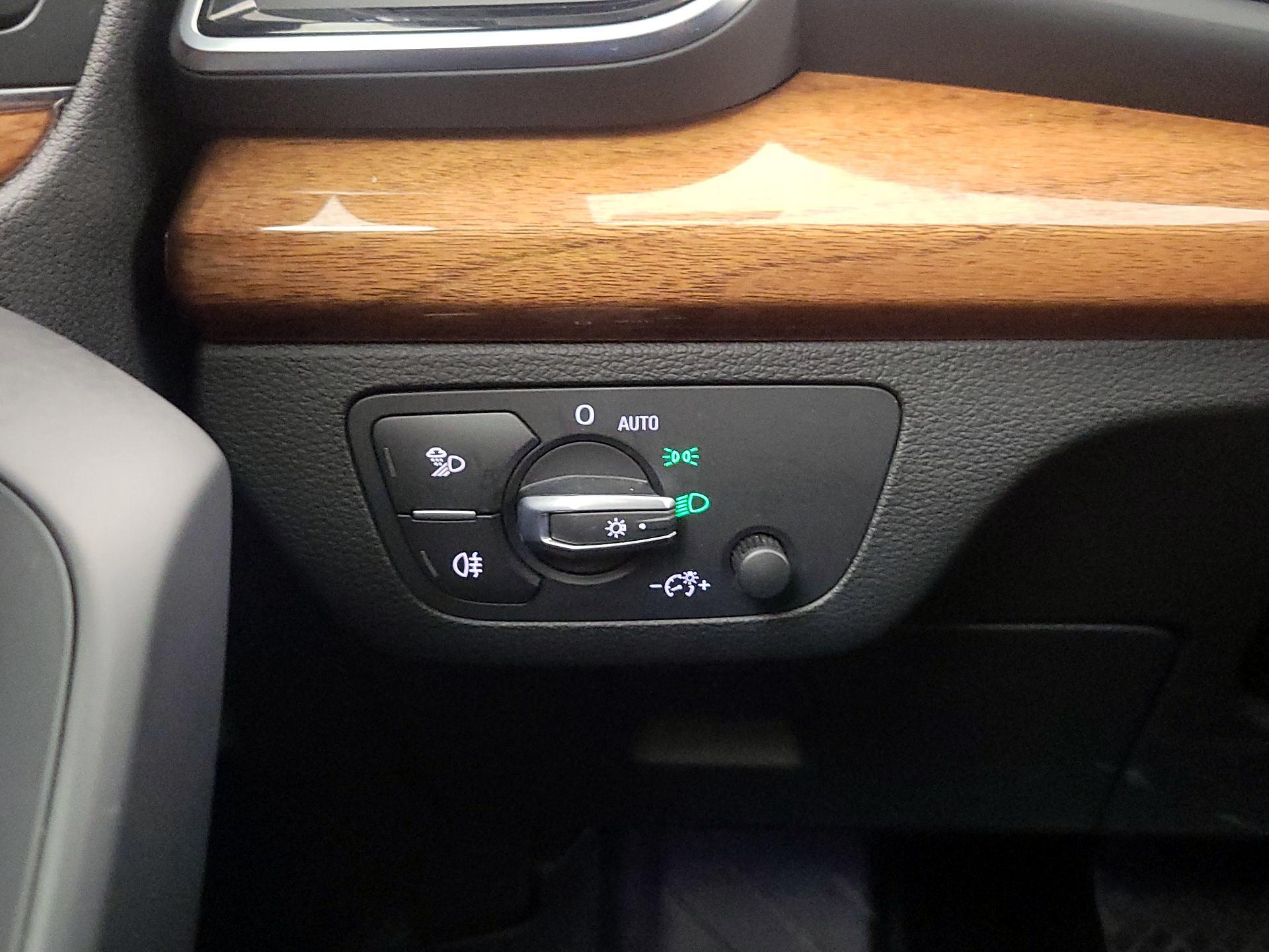 Thumbnail: 2023 Audi Q5 - 13