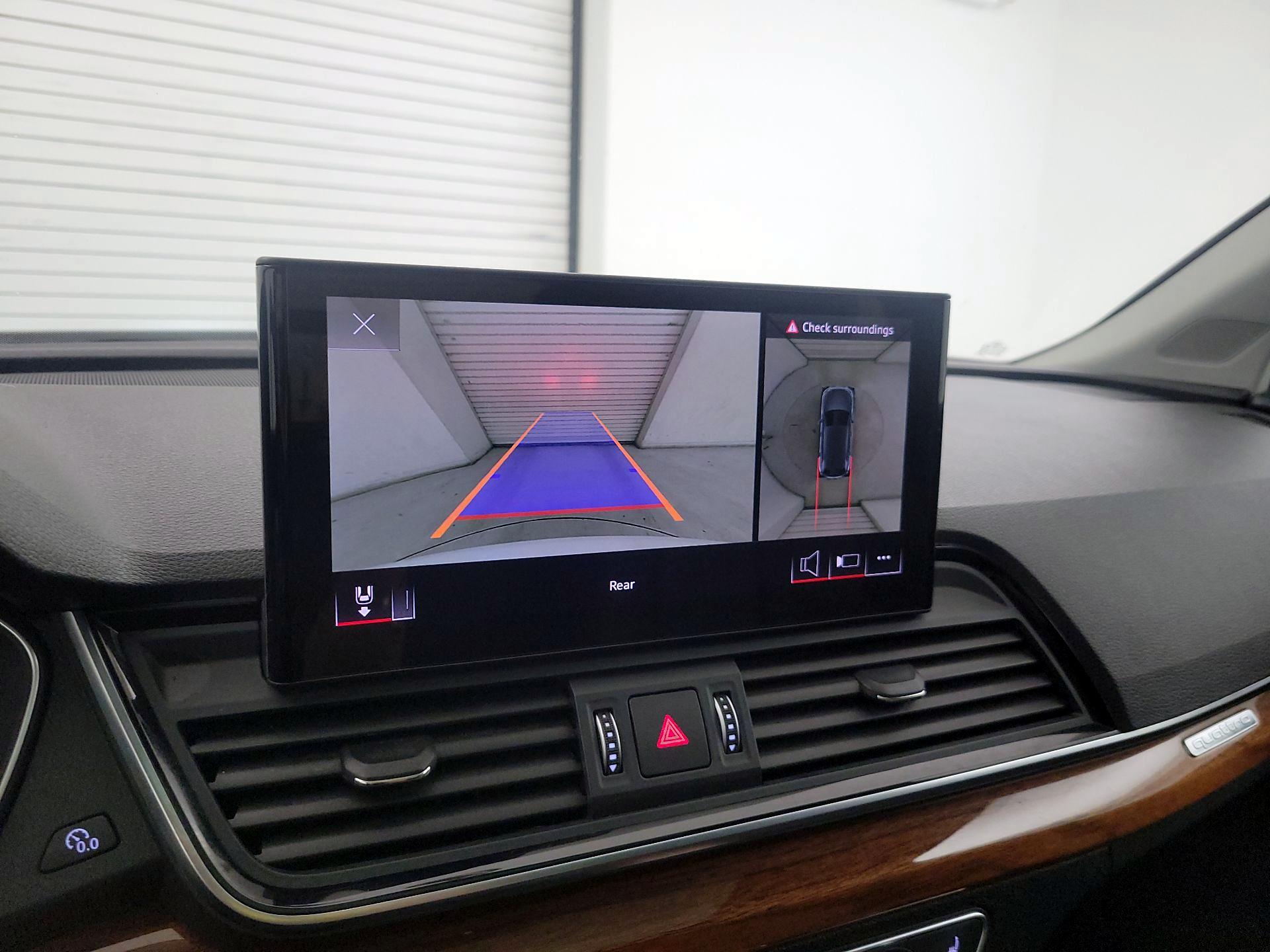 Thumbnail: 2023 Audi Q5 - 14