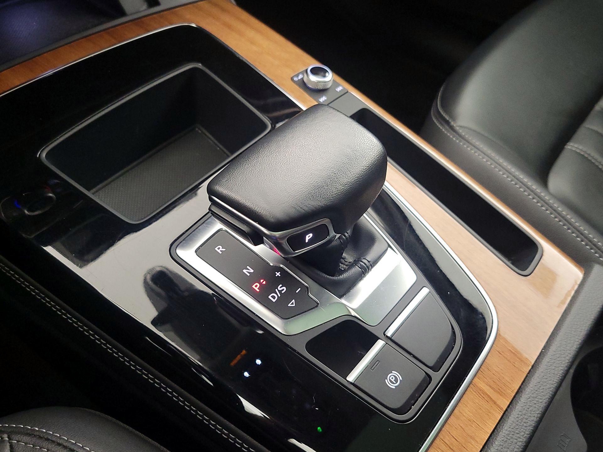 Thumbnail: 2023 Audi Q5 - 17