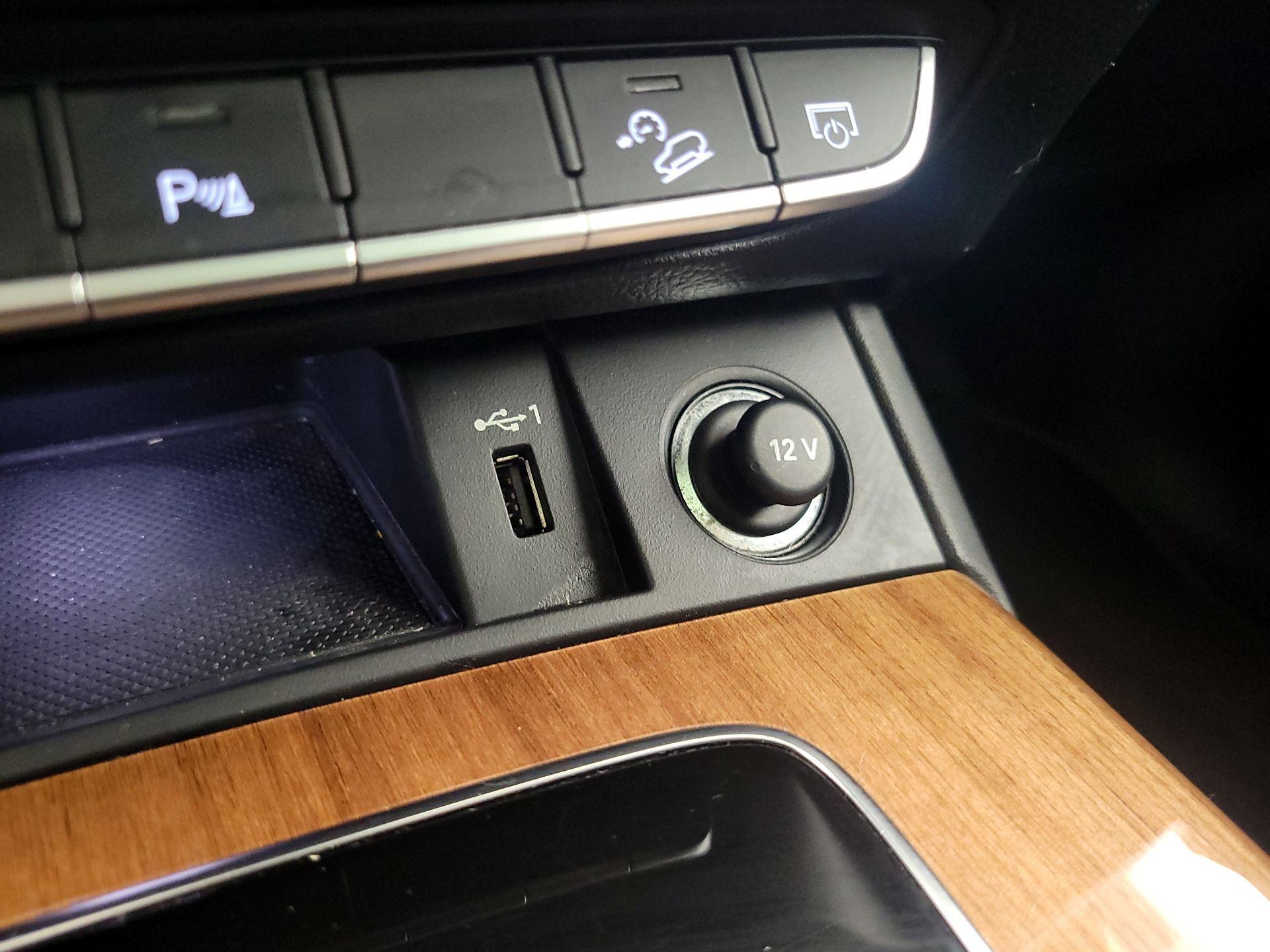 Thumbnail: 2023 Audi Q5 - 18