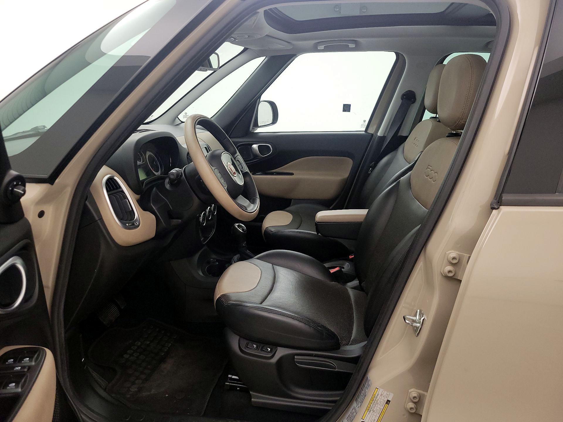 Thumbnail: 2015 Fiat 500L - 11