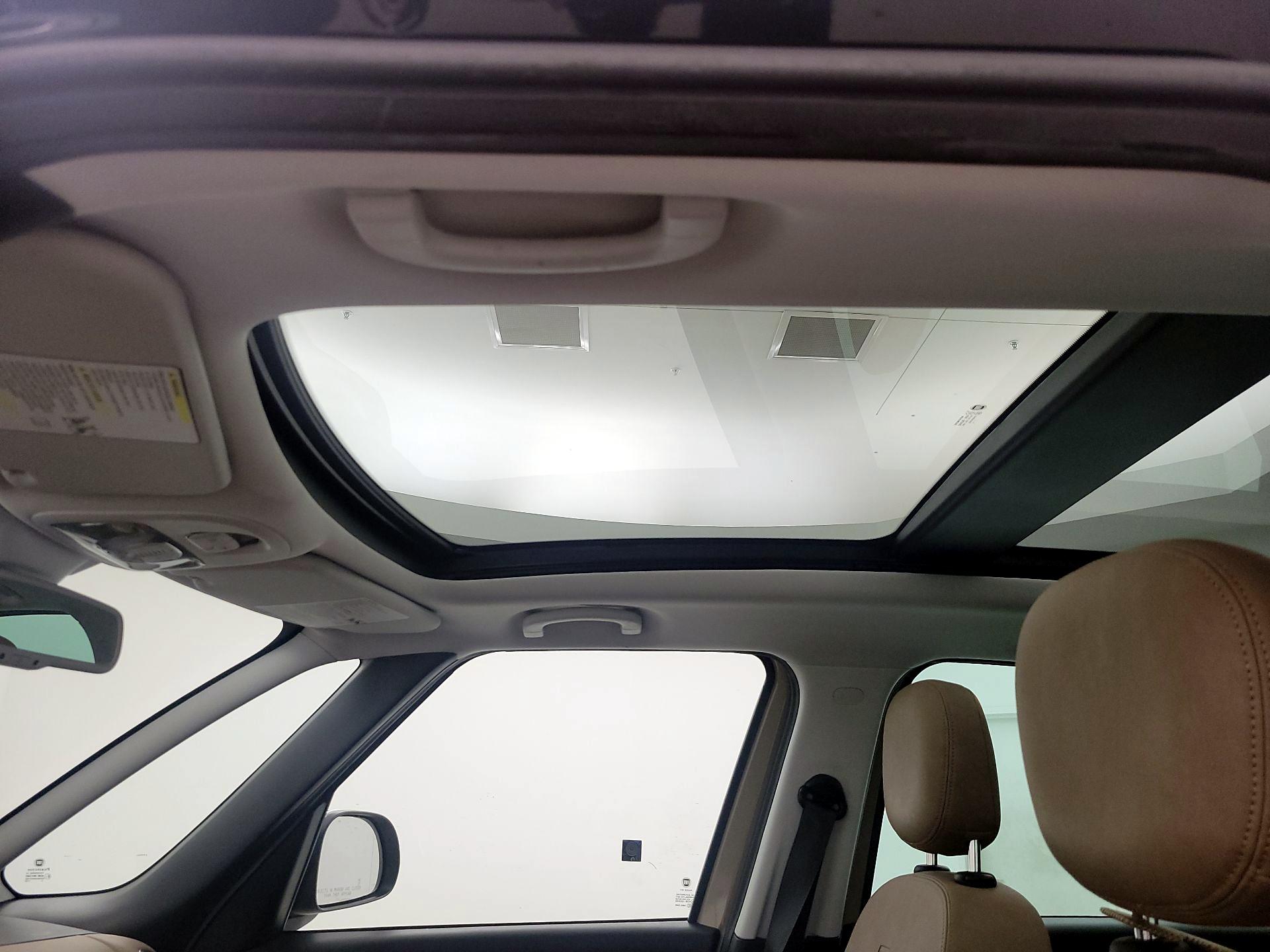 Thumbnail: 2015 Fiat 500L - 19