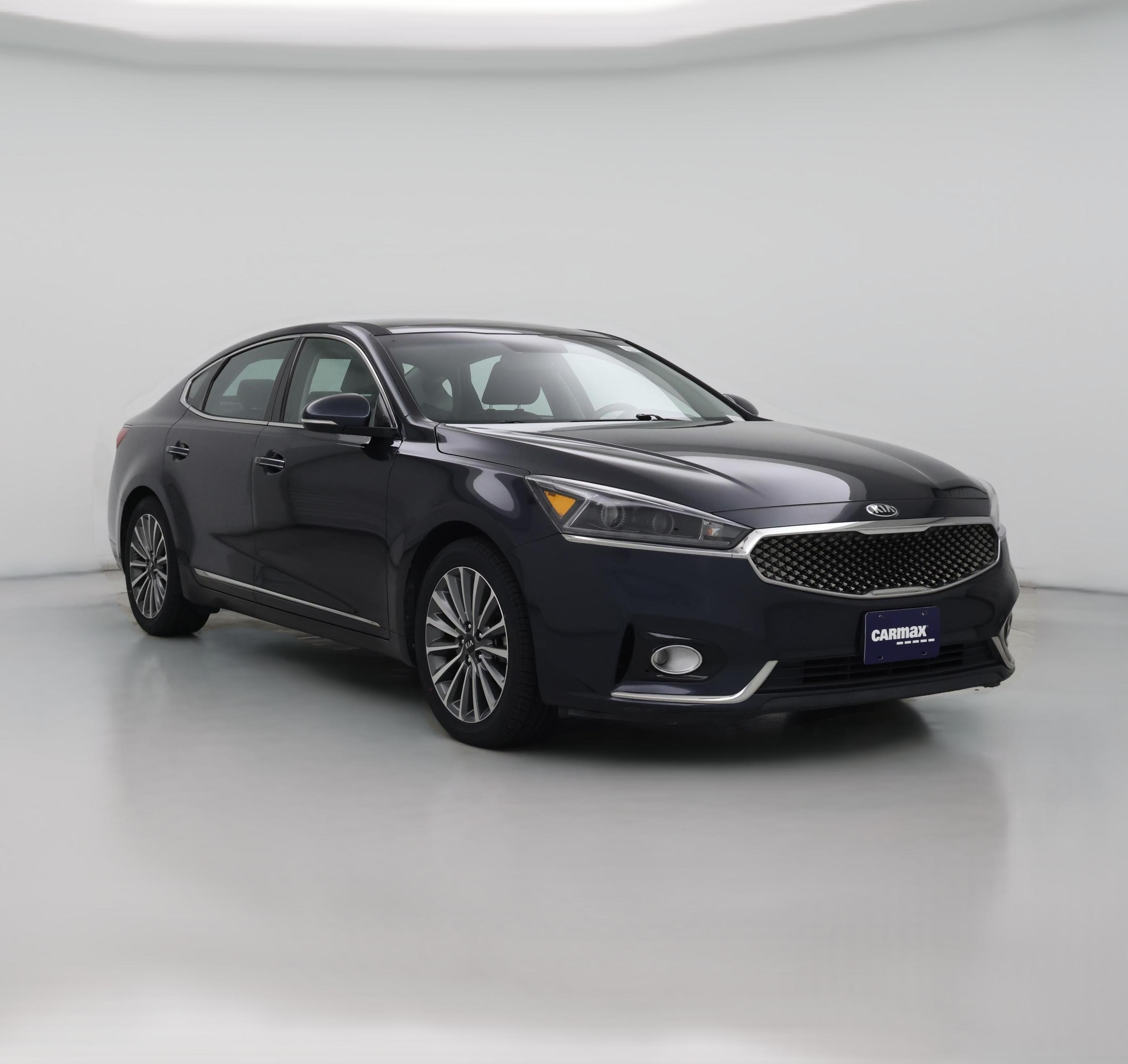 Thumbnail: 2017 Kia Cadenza - 1