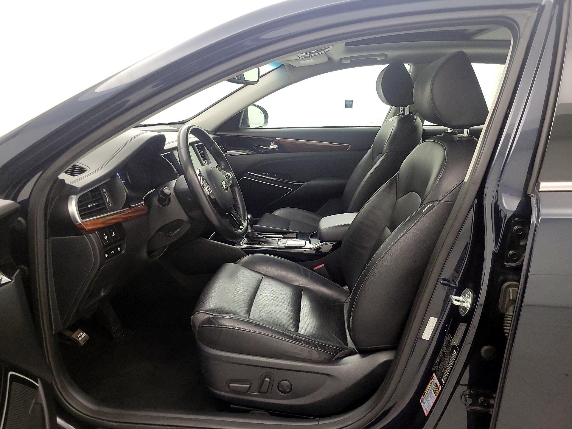 Thumbnail: 2017 Kia Cadenza - 11