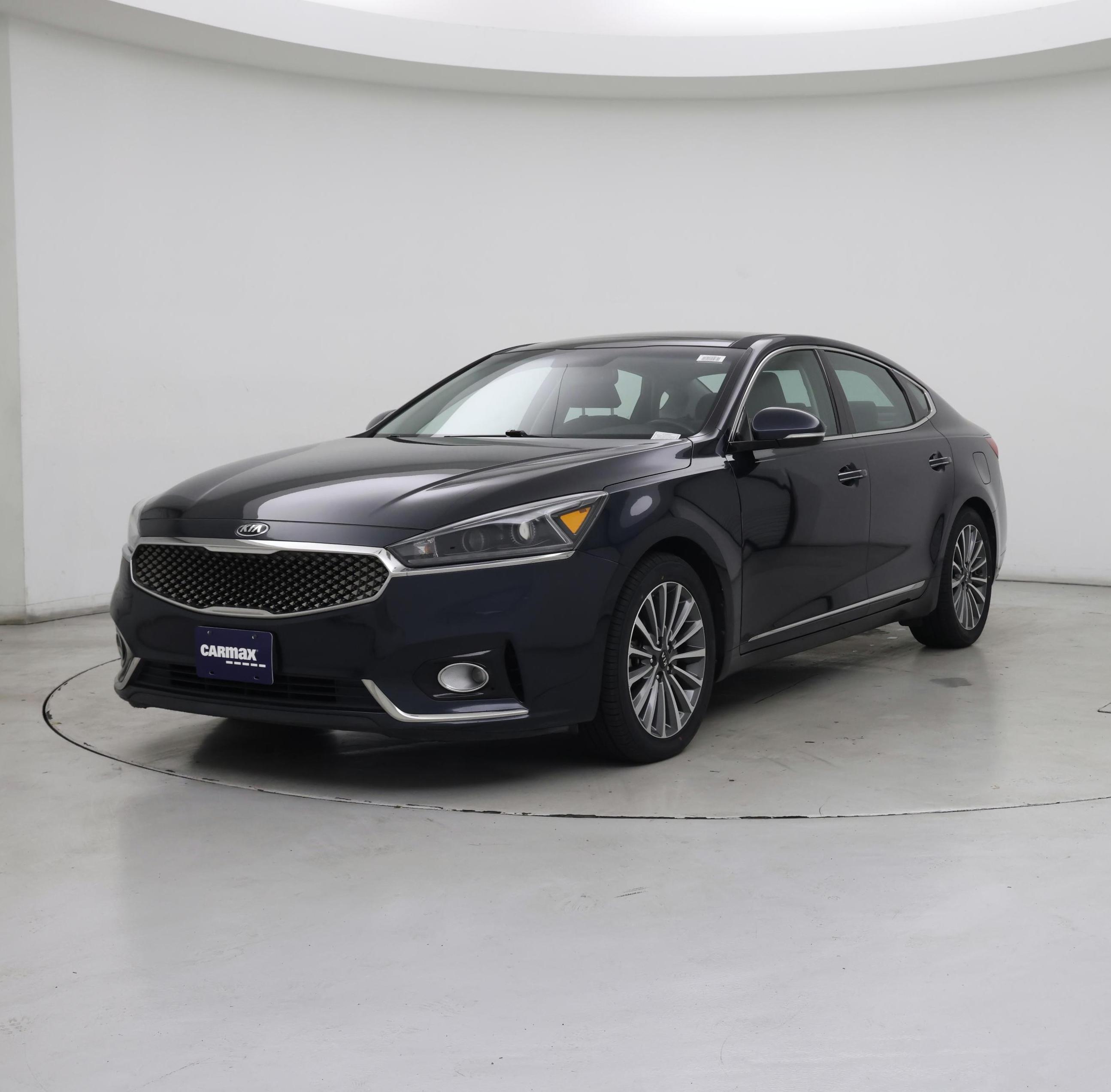 Thumbnail: 2017 Kia Cadenza - 4