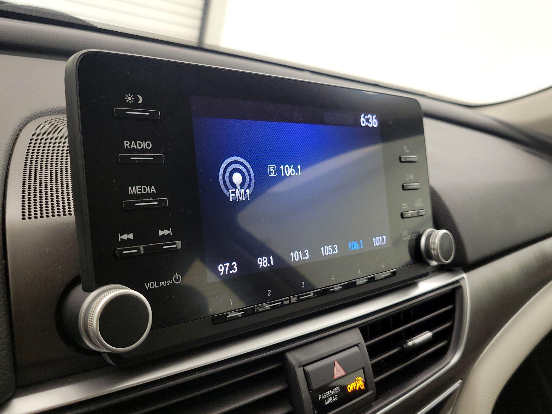 Thumbnail: 2019 Honda Accord - 15