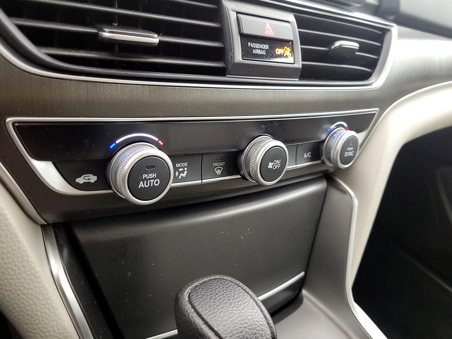 Thumbnail: 2019 Honda Accord - 16