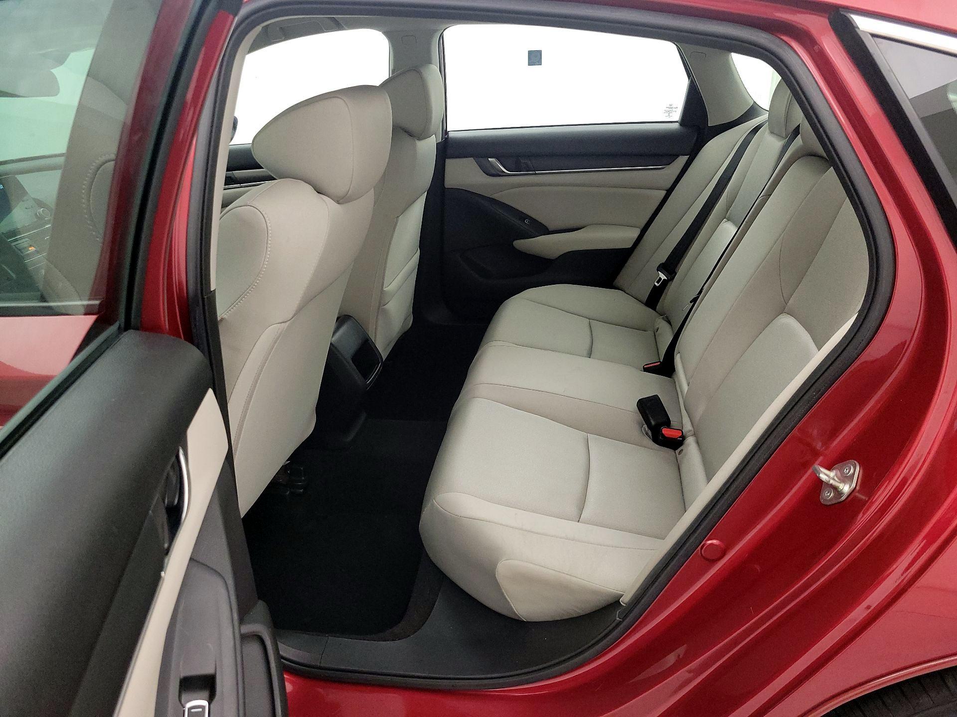 Thumbnail: 2019 Honda Accord - 18