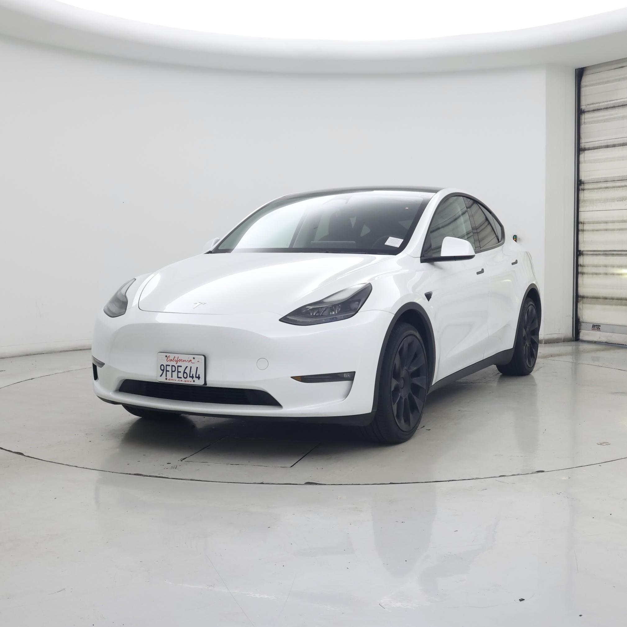 Thumbnail: 2023 Tesla Model Y - 4